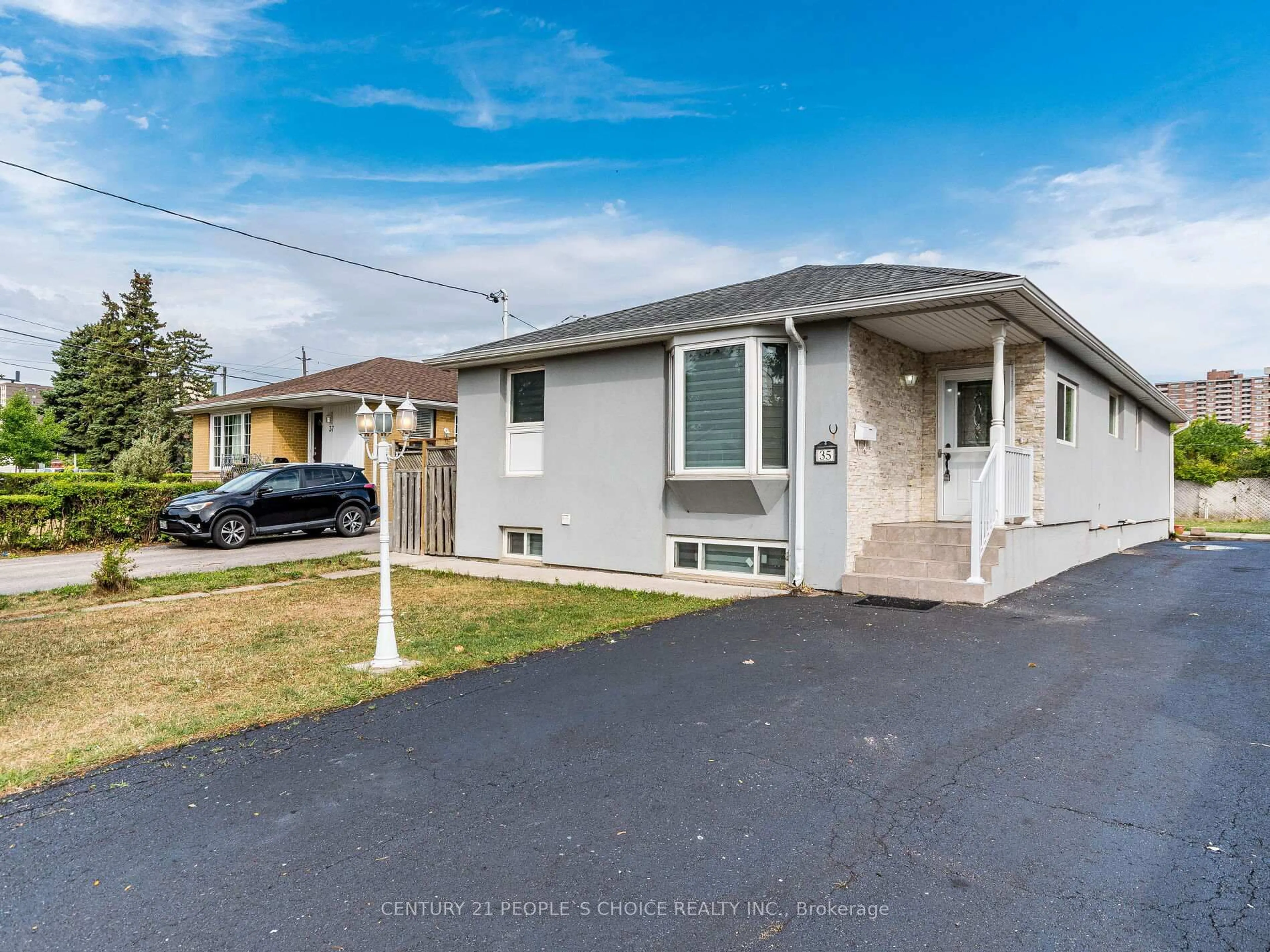 Home with vinyl exterior material, street for 35 Farr Ave, Toronto Ontario M9V 2A5