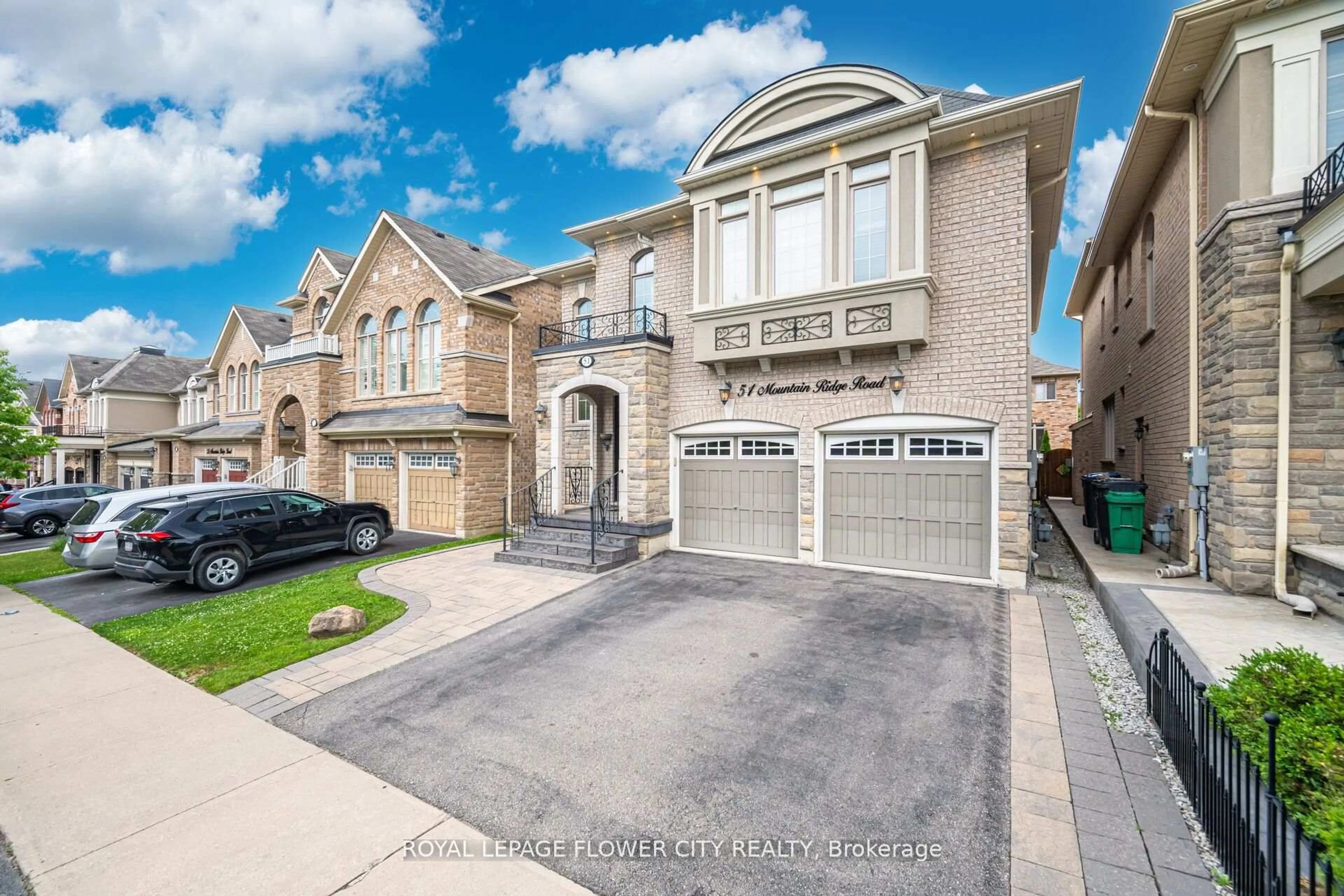 Unknown for 51 Mountain Ridge Rd, Brampton Ontario L6Y 0T2