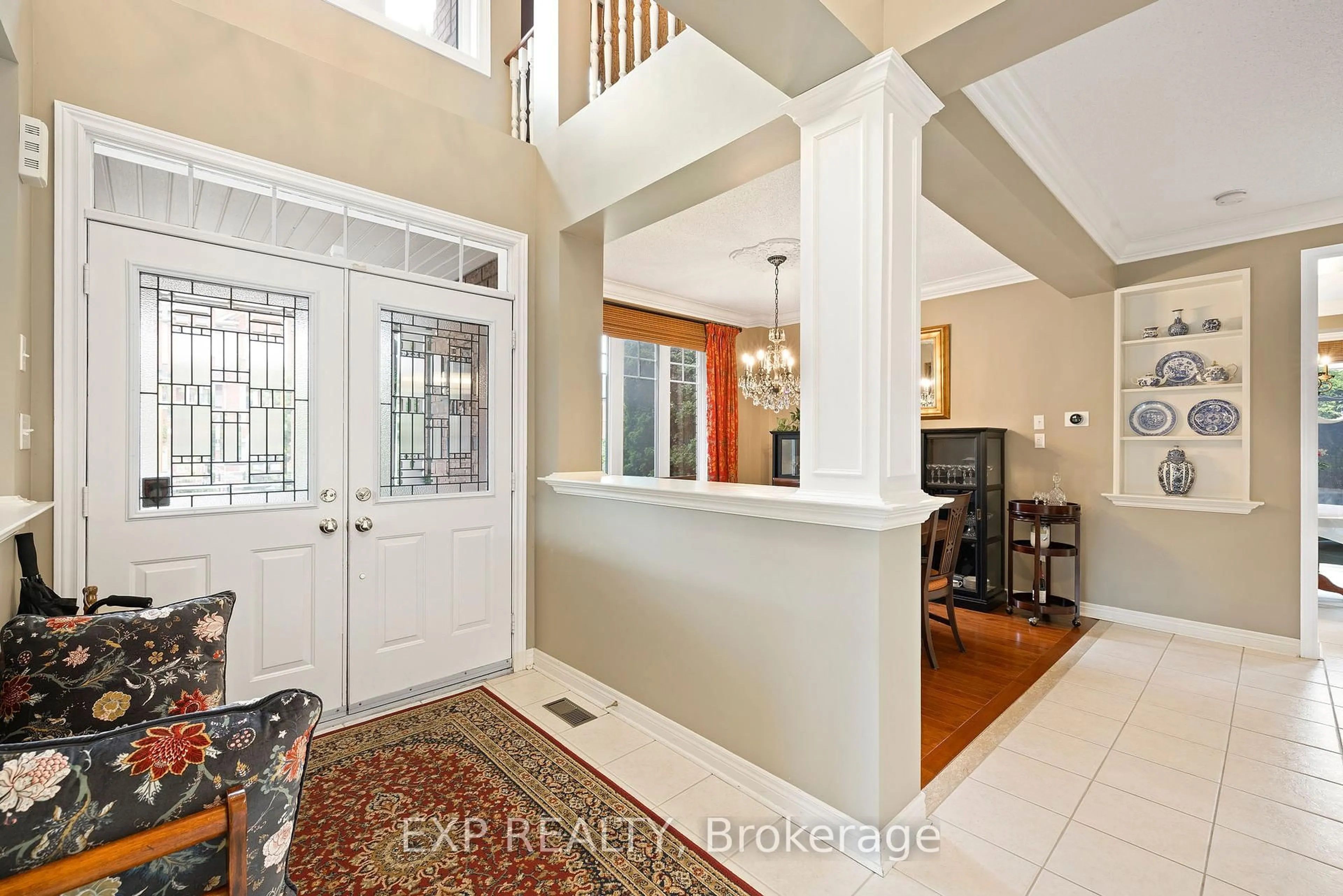 Indoor entryway for 3117 Splendour Pl, Mississauga Ontario L5M 6V9