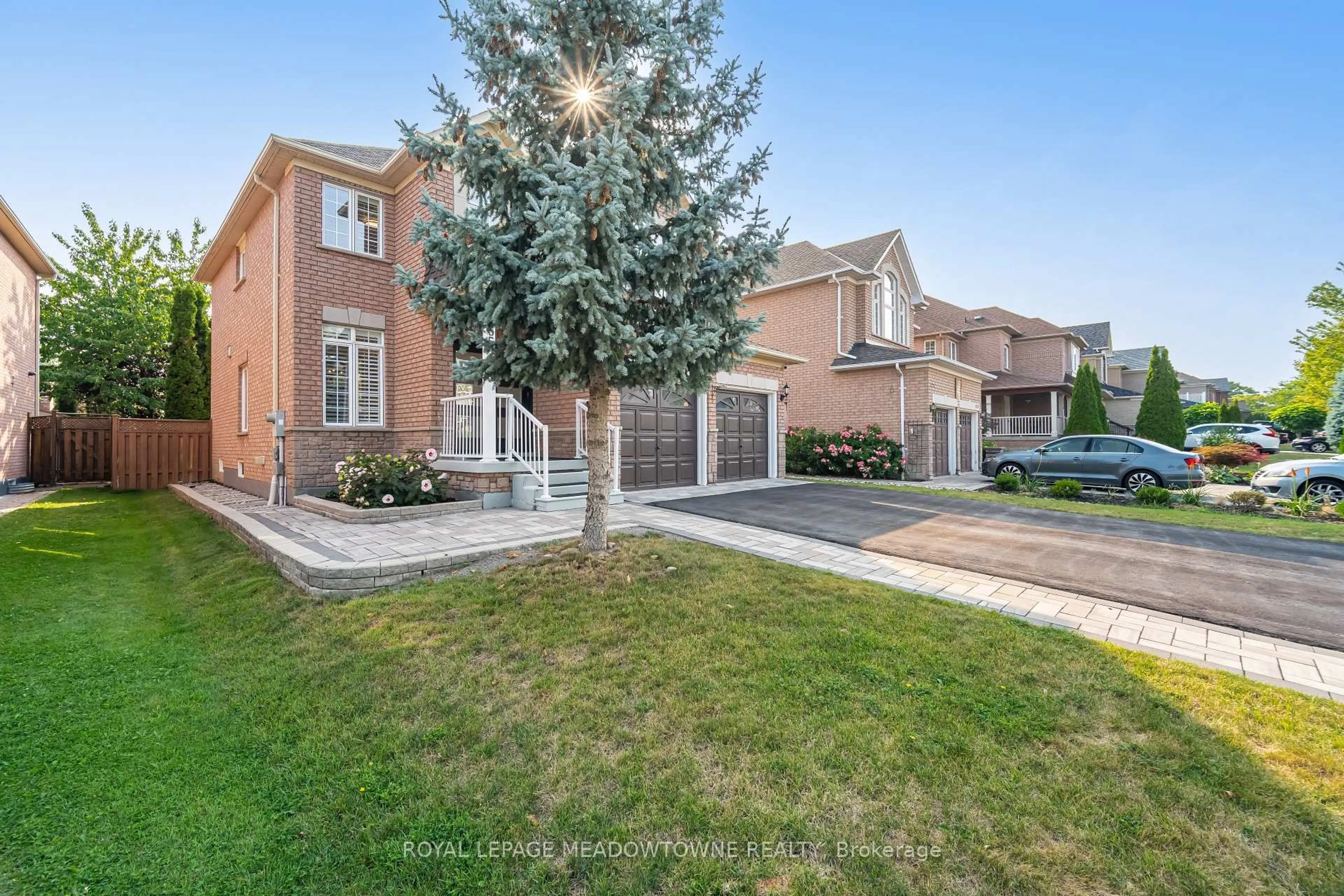 Unknown for 6520 Western Skies Way, Mississauga Ontario L5W 1G4