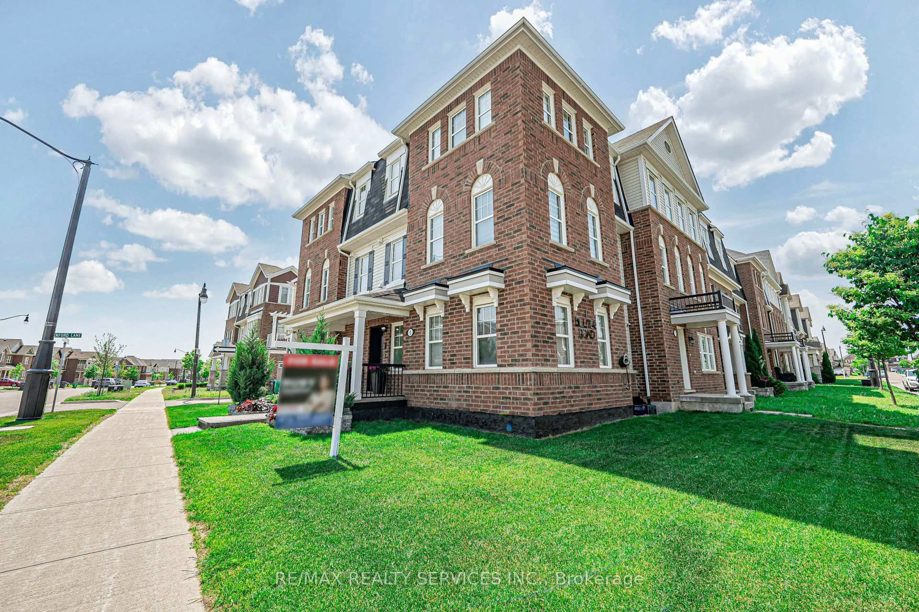 Home with brick exterior material, building for 1 Billiter Rd, Brampton Ontario L7A 4G8