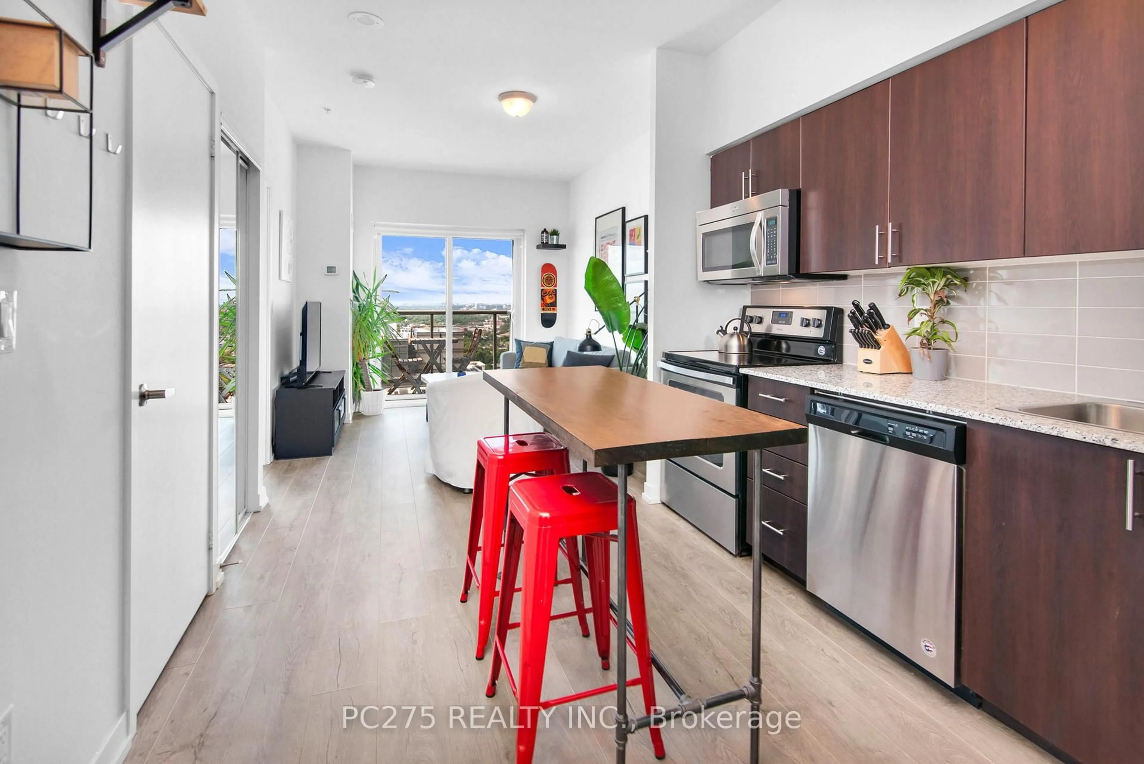 Open concept kitchen, unknown for 1410 Dupont St #2708, Toronto Ontario M6H 0B6