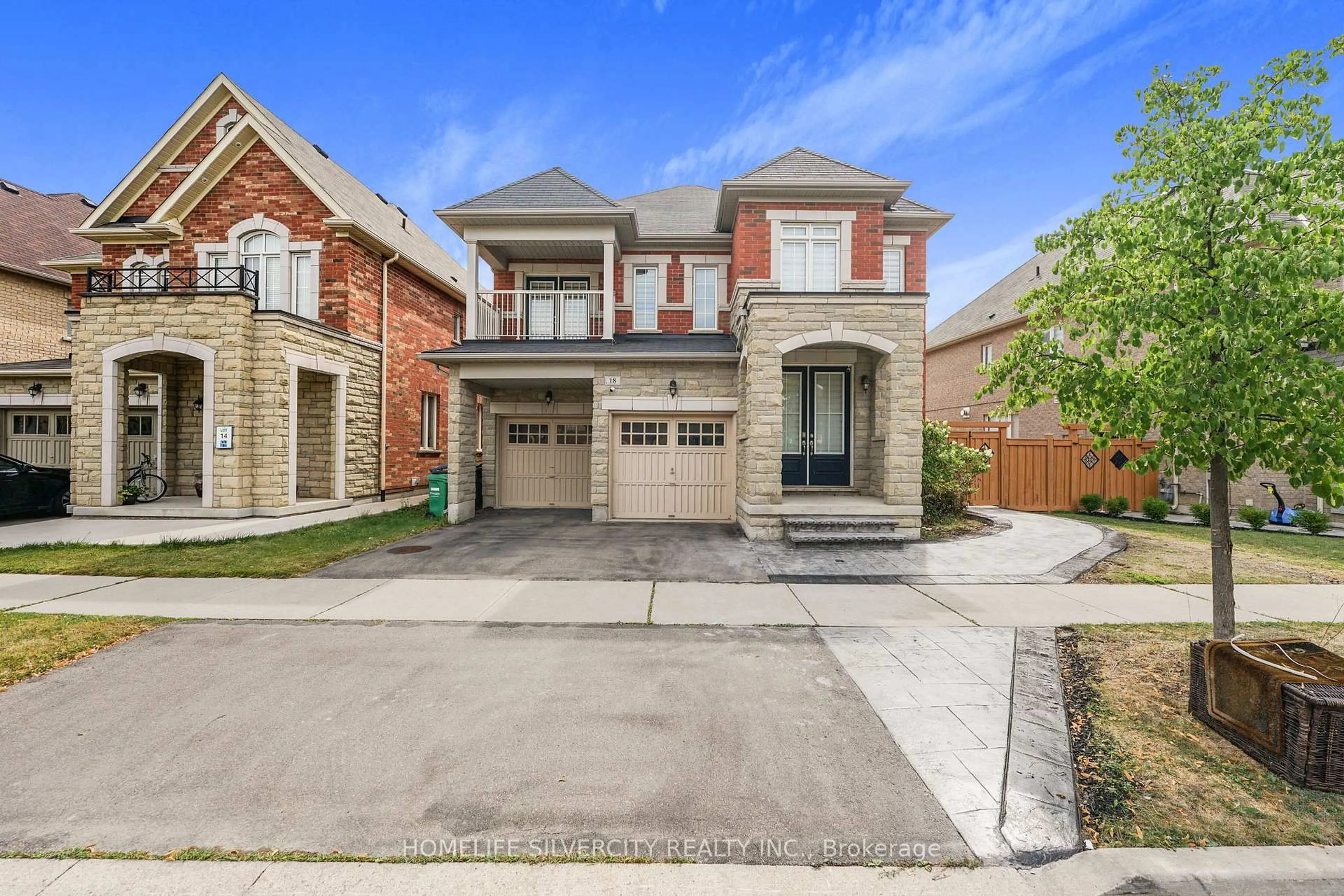 Home with brick exterior material, street for 18 Tysonville Circ, Brampton Ontario L7A 4B5