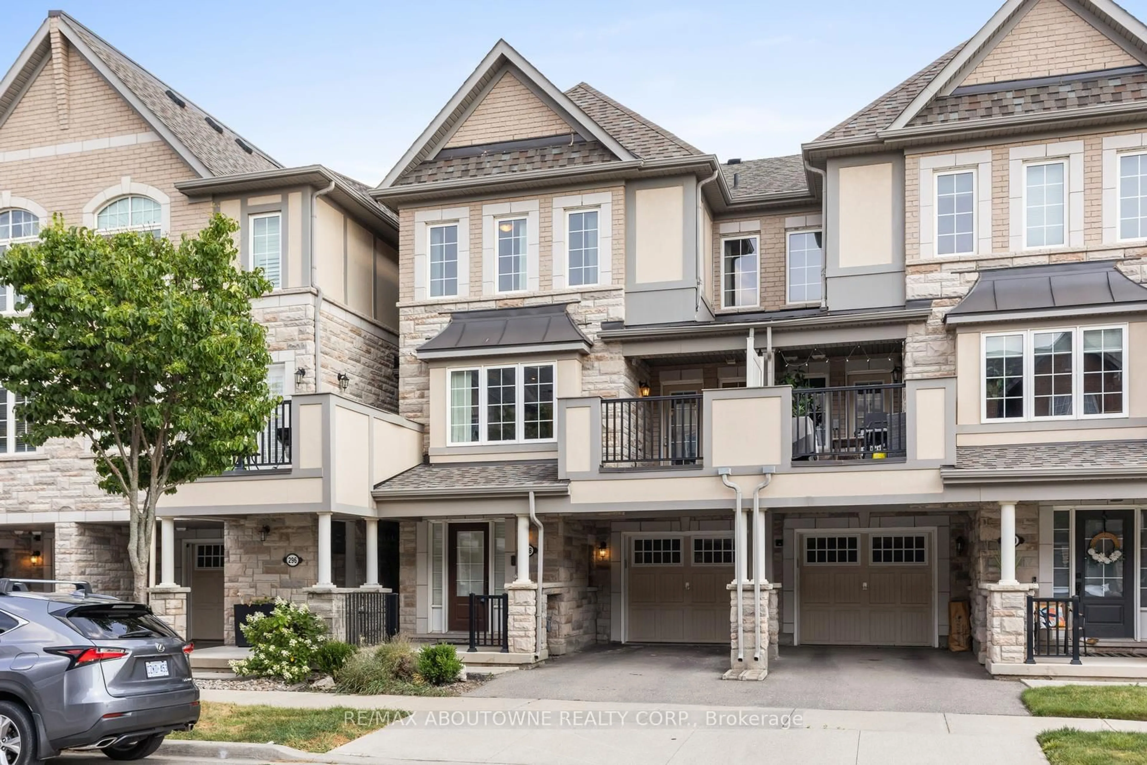 Home with brick exterior material, street for 298 Jemima Dr, Oakville Ontario L6M 0V6