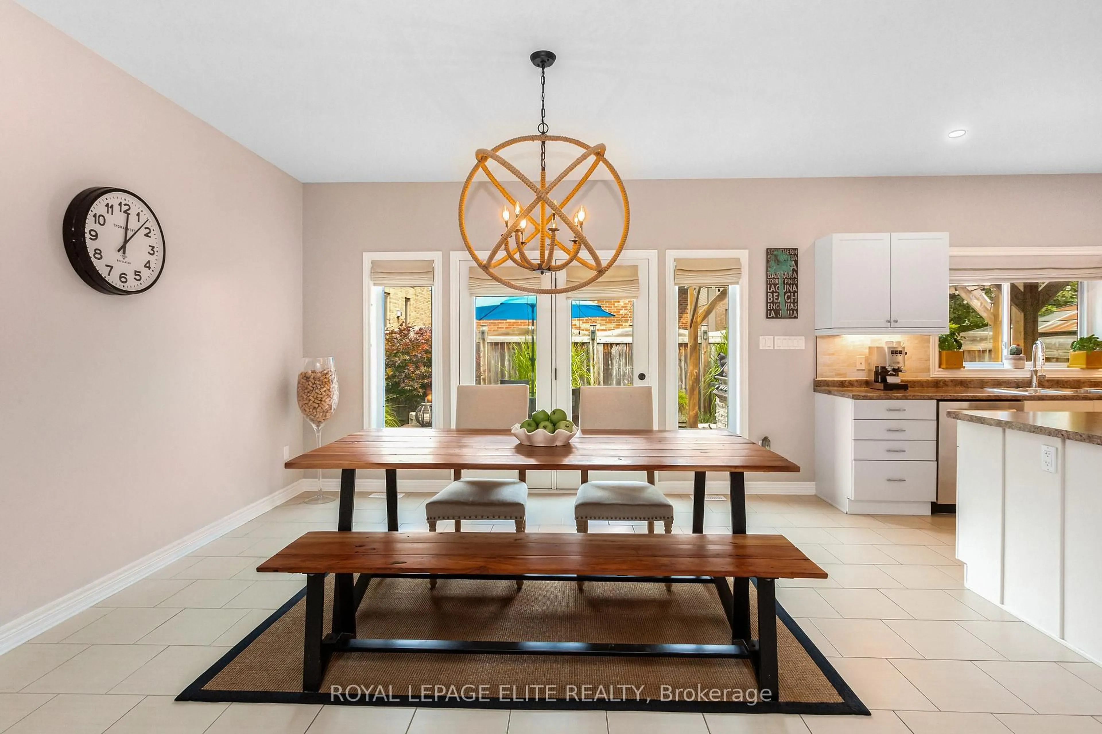 Dining room, ceramic/tile floor for 49 PRESTON Dr, Orangeville Ontario L9W 4K3