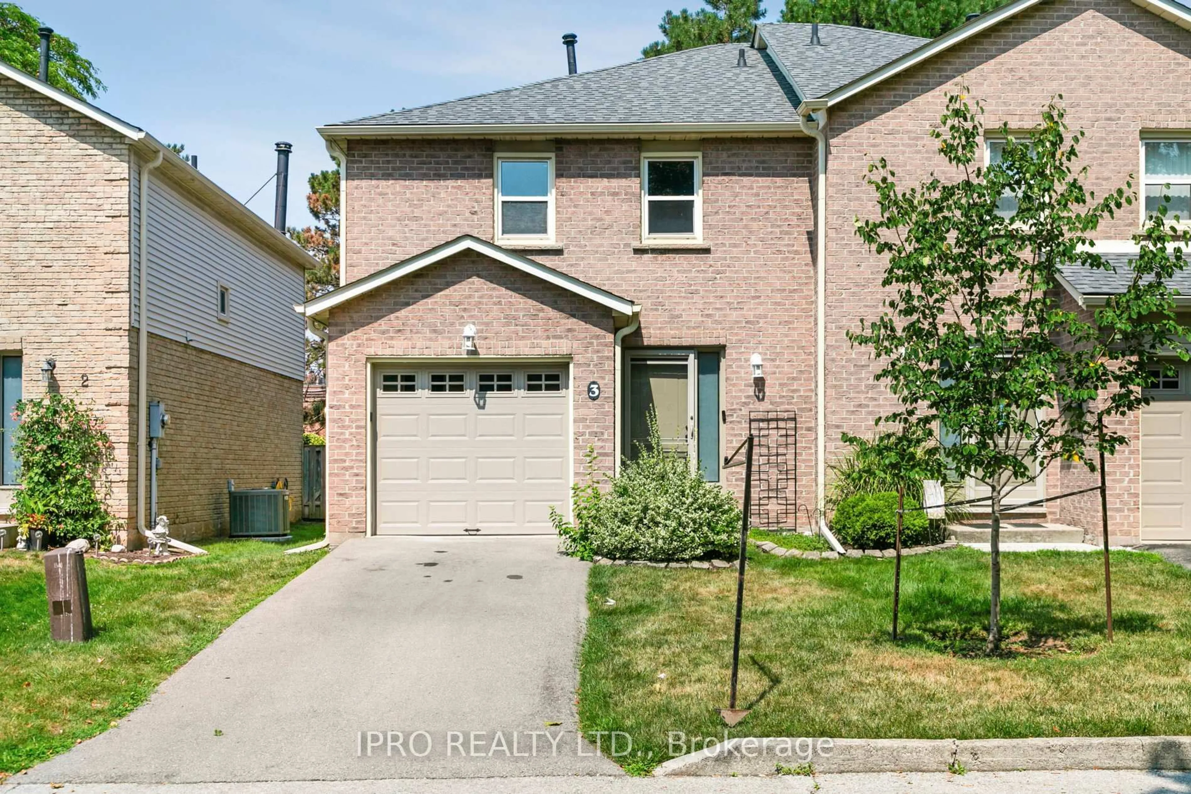 Home with brick exterior material, street for 3455 Caplan Cres #3, Burlington Ontario L7N 2P9