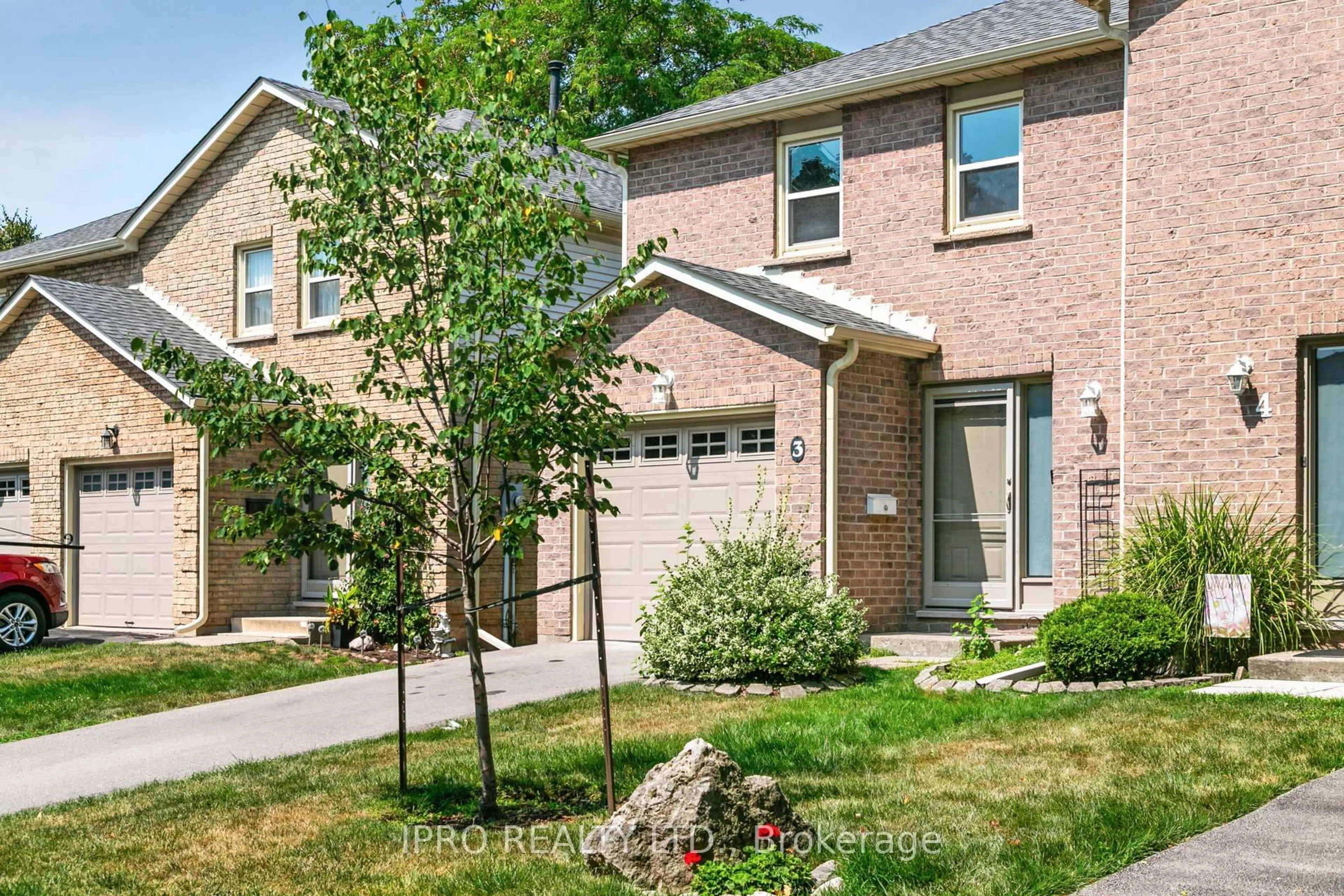 Home with brick exterior material, street for 3455 Caplan Cres #3, Burlington Ontario L7N 2P9