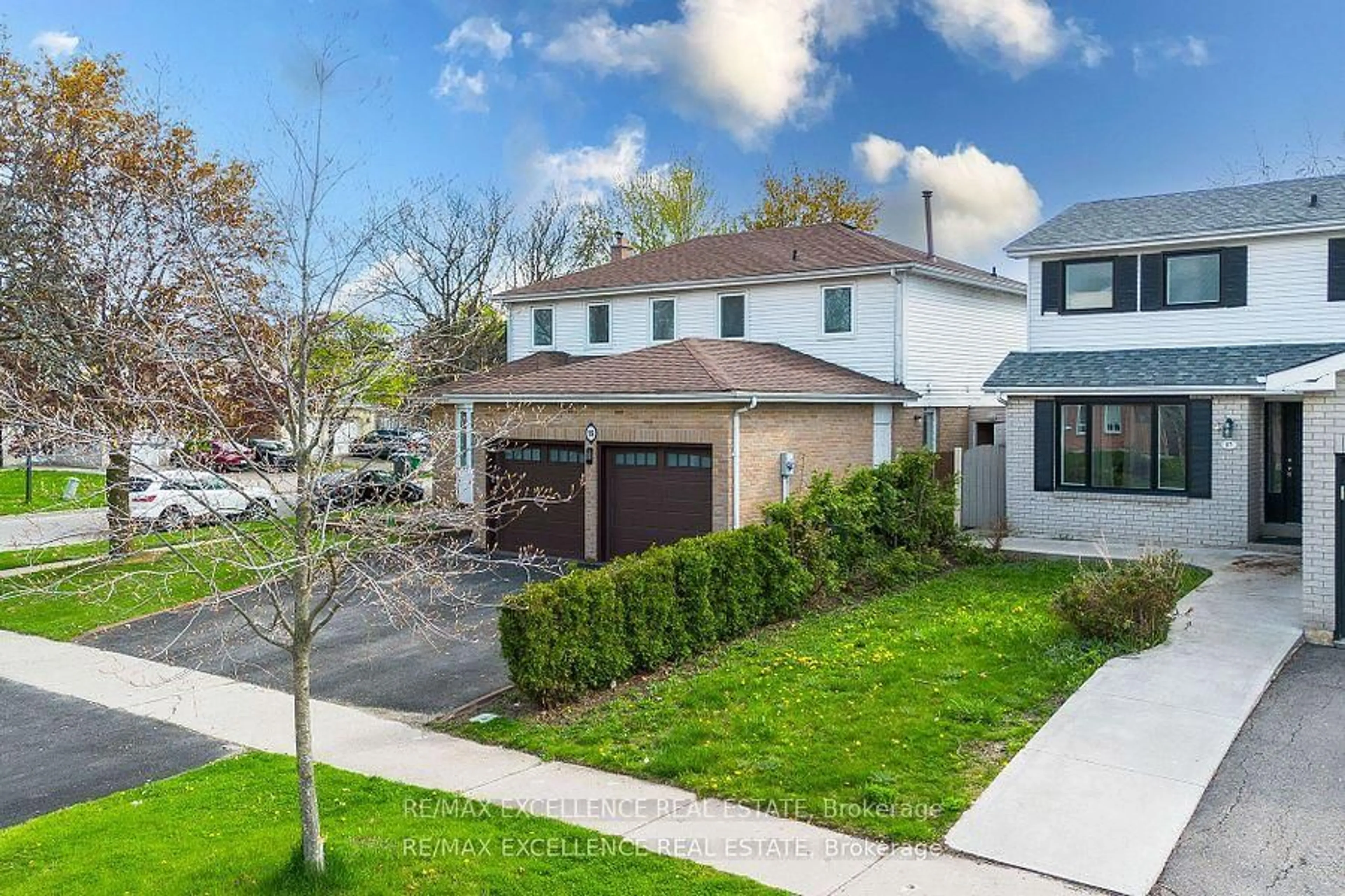 Unknown for 19 Mikado Cres, Brampton Ontario L6S 3R3