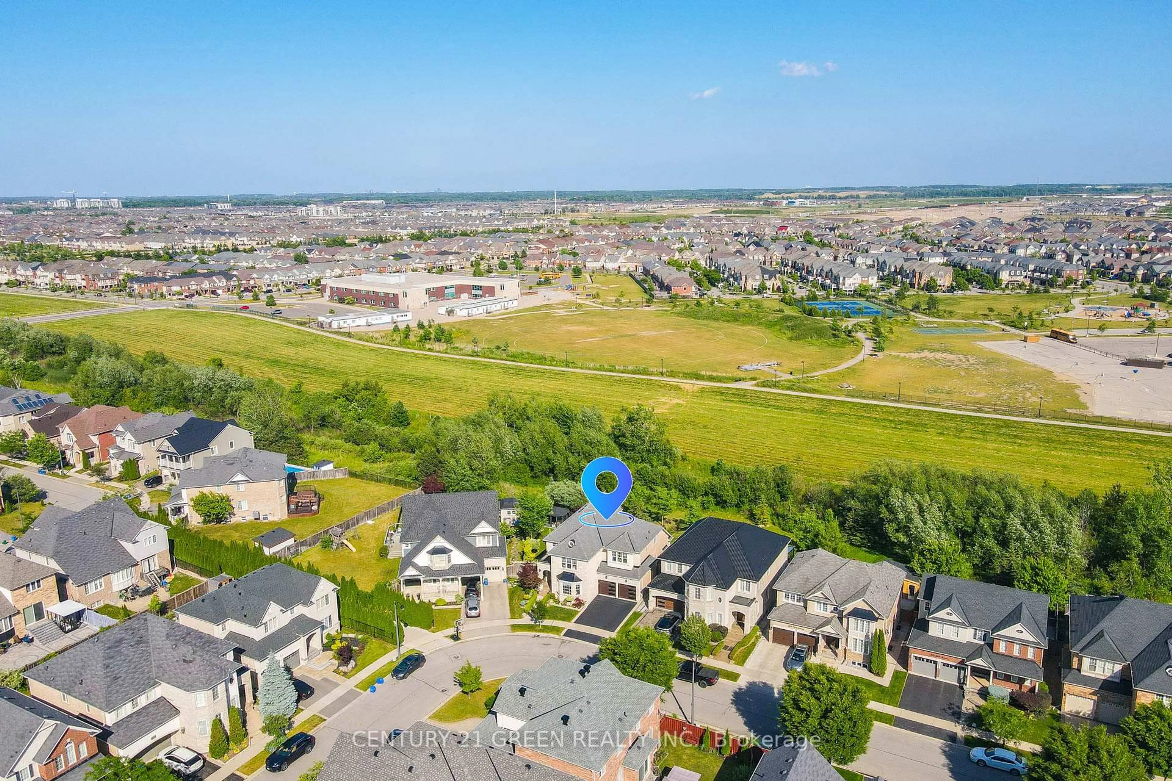 A pic from outside/outdoor area/front of a property/back of a property/a pic from drone, unknown for 345 Potts Terrace, Milton Ontario L9T 0X5