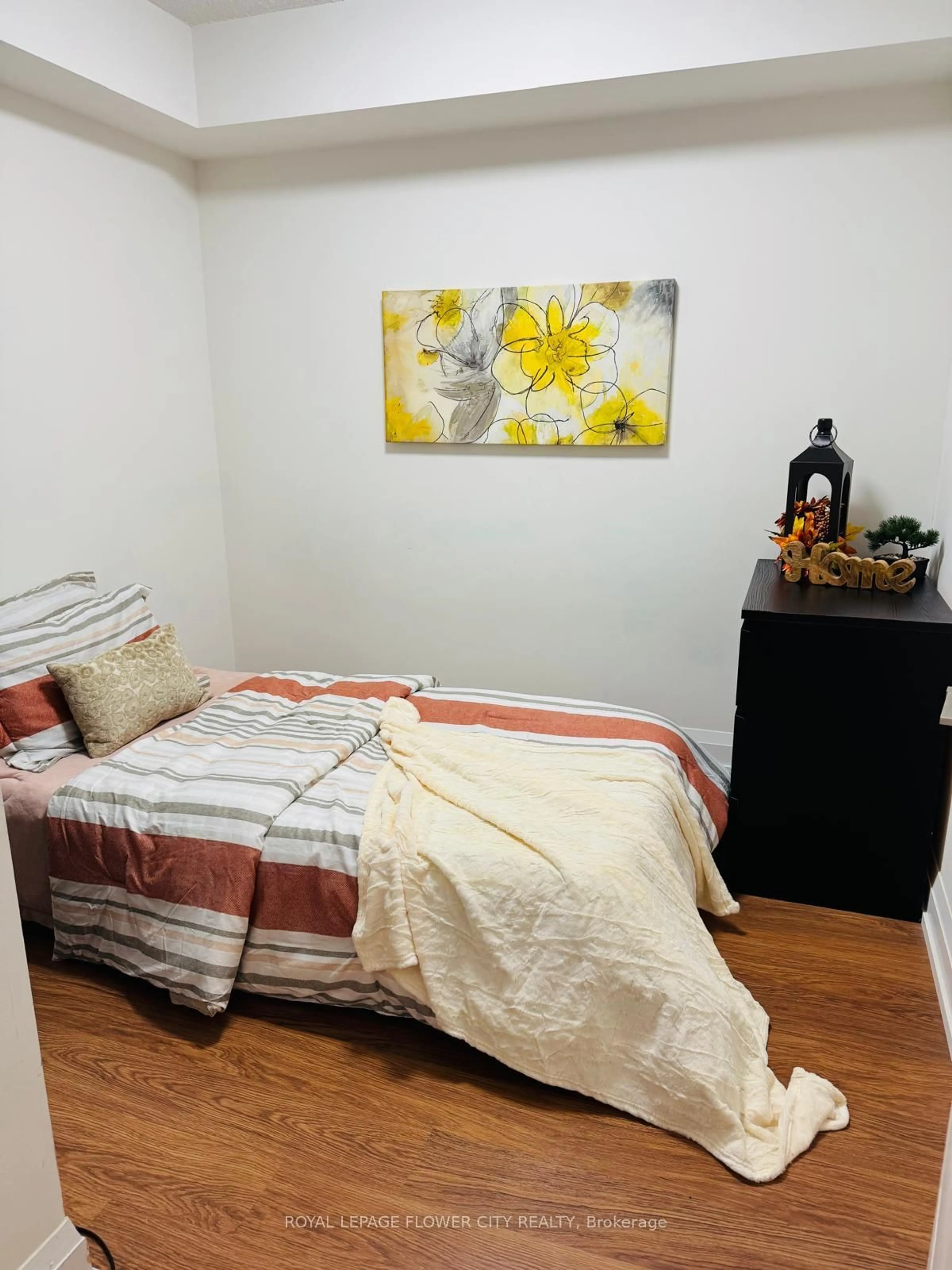 Bedroom with bed, wood/laminate floor for 1070 Sheppard Ave #801, Toronto Ontario M3J 0G8