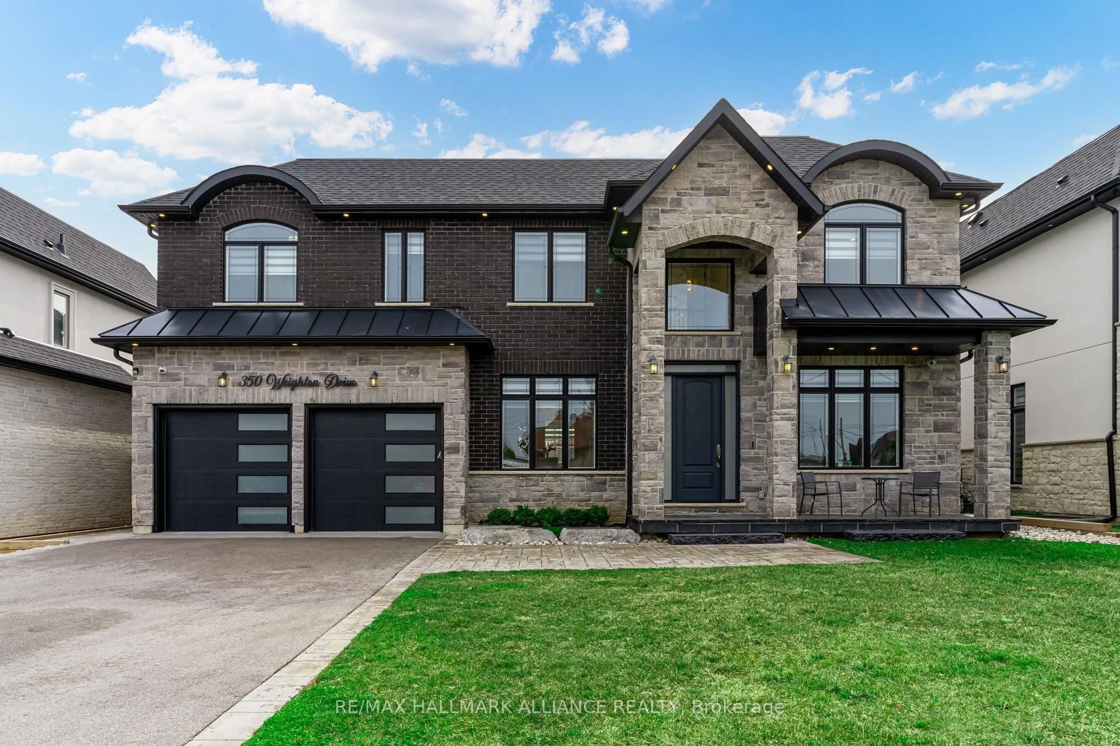 Home with brick exterior material, street for 350 Weighton Dr, Oakville Ontario L6K 2R4