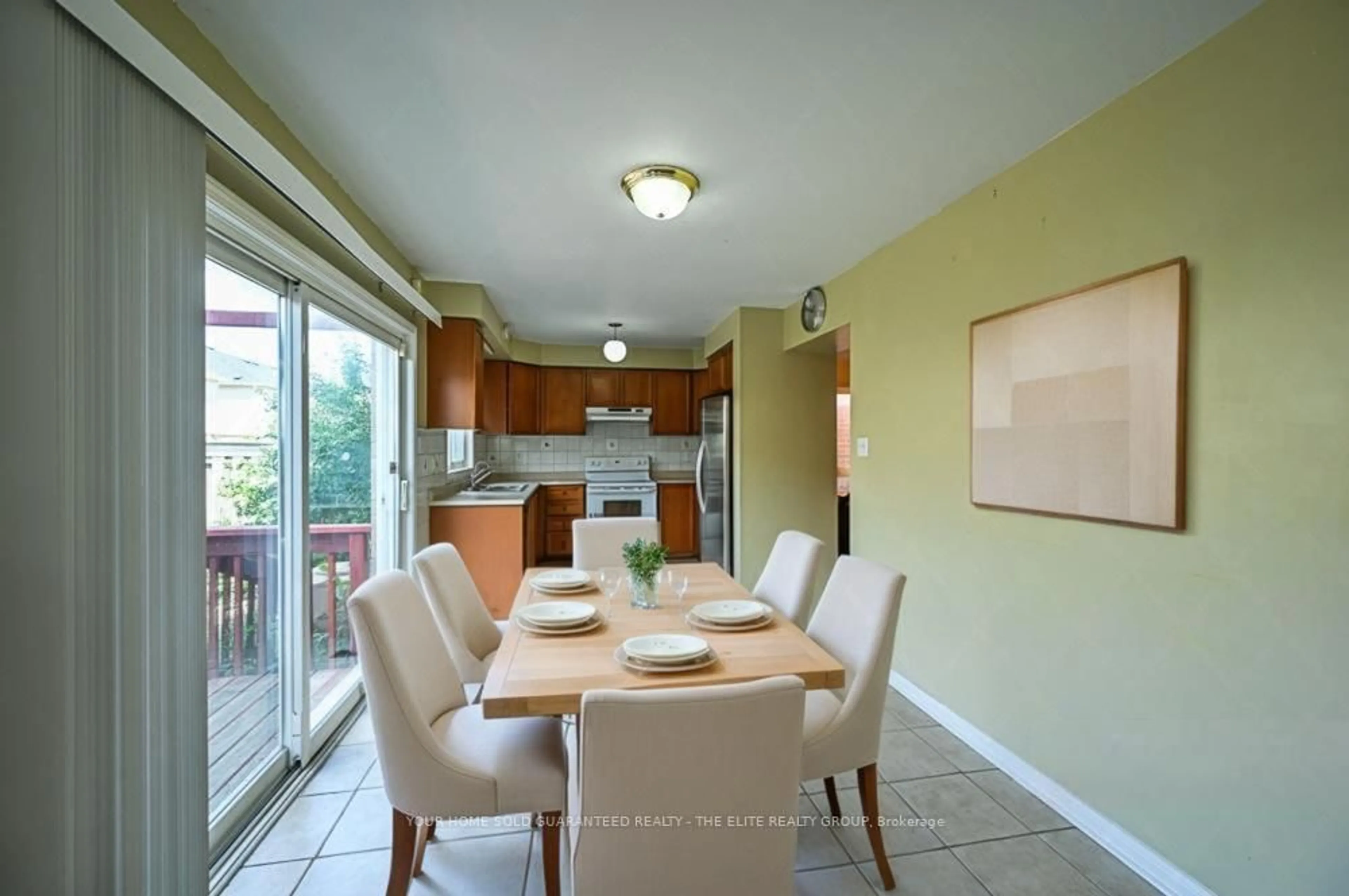 Dining room, unknown for 73 Botavia Downs Dr, Brampton Ontario L7A 3R5