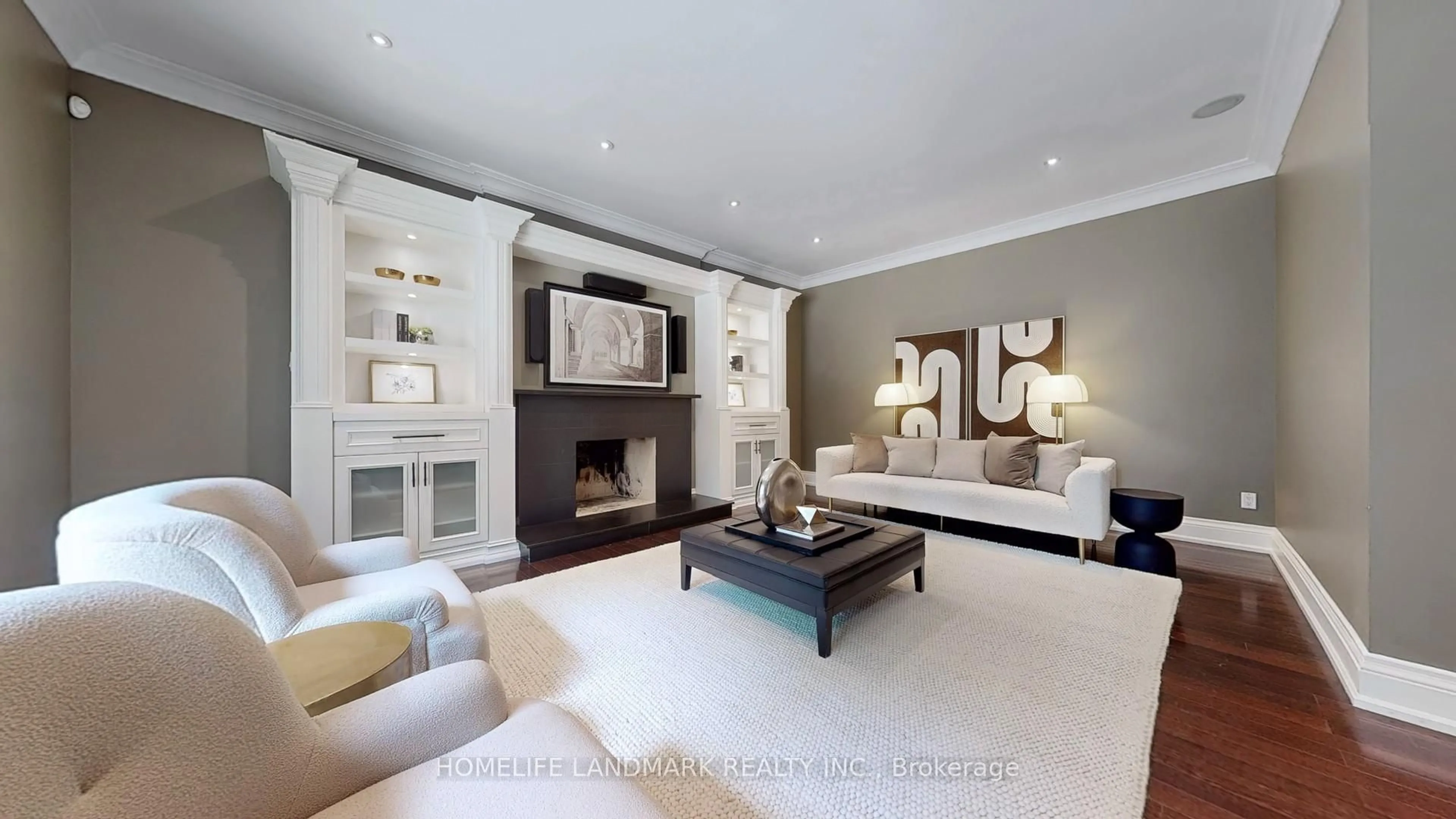 Living room with furniture, unknown for 1558 Spring Rd, Mississauga Ontario L5J 1N3