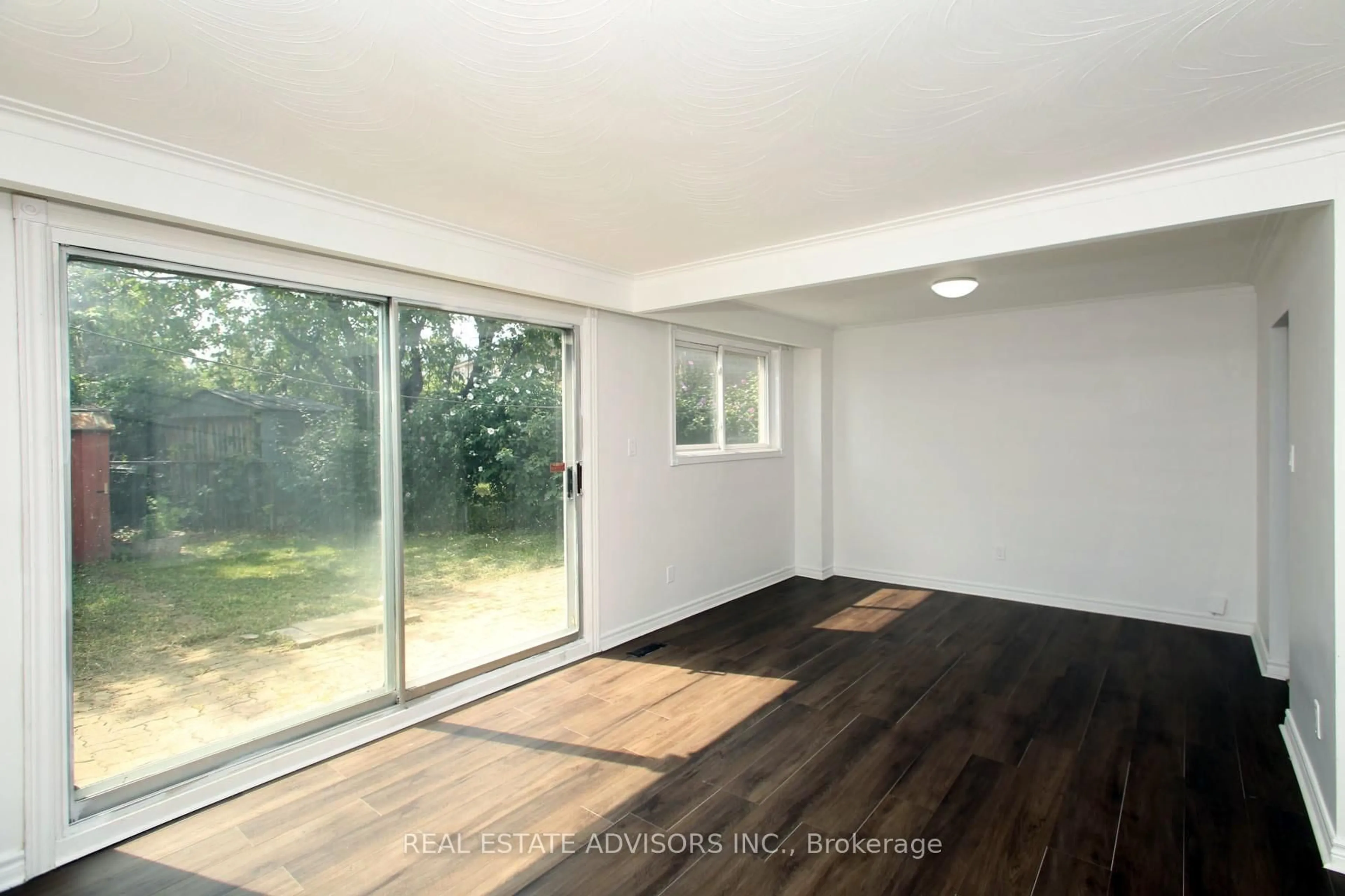 A pic of a room for 46 Laskay Cres, Toronto Ontario M3N 1P3