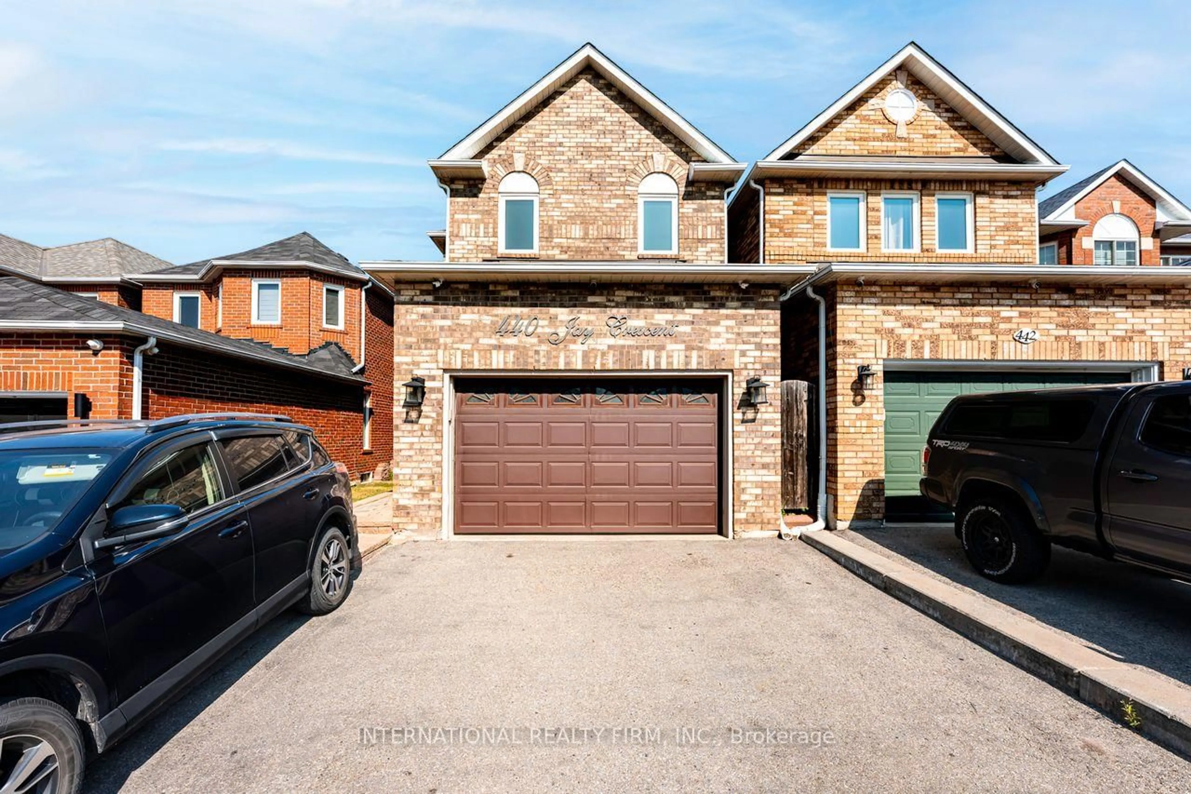 Home with brick exterior material, street for 440 Jay Cres, Orangeville Ontario L9W 4Z2