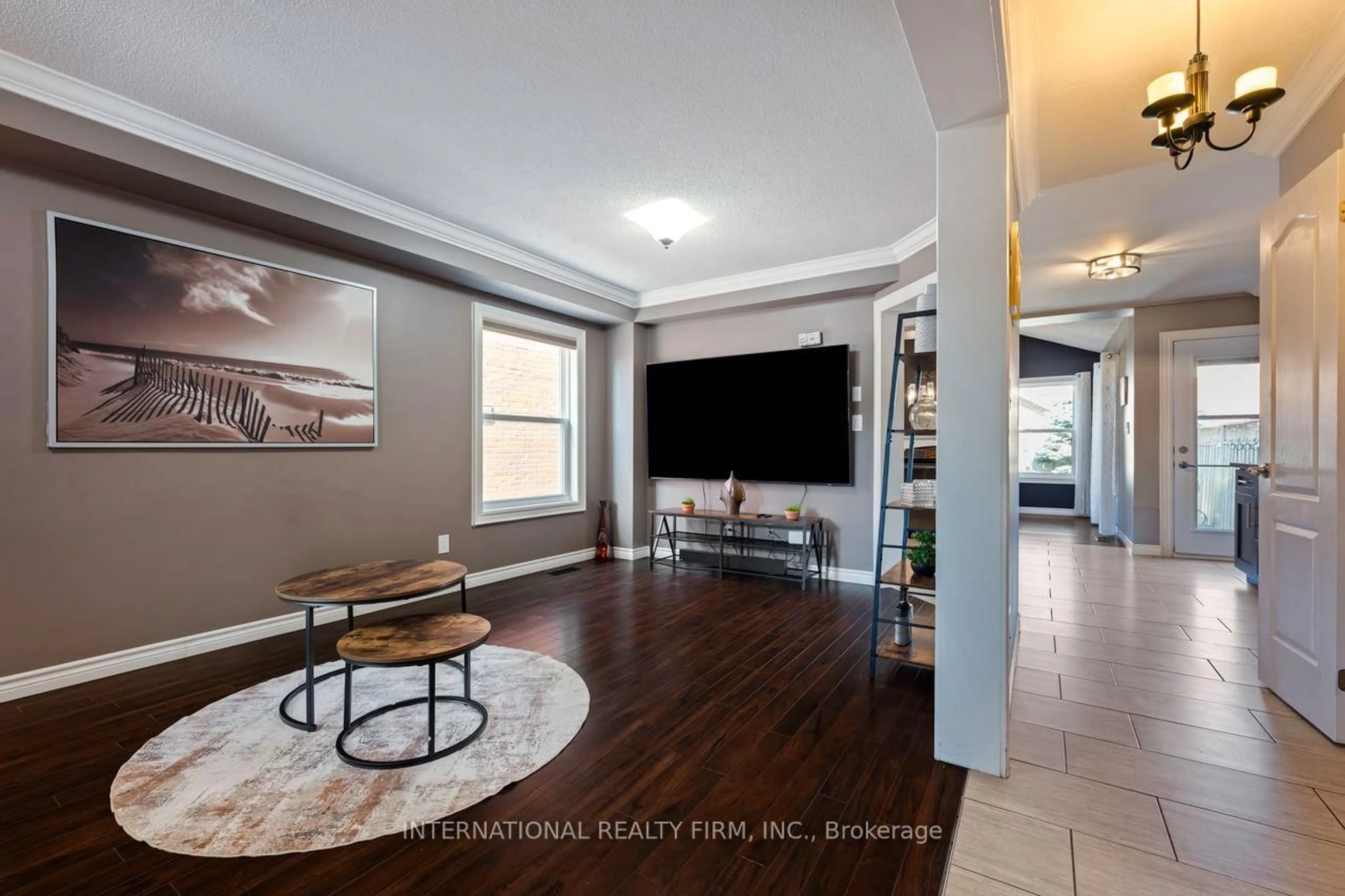 Unknown for 440 Jay Cres, Orangeville Ontario L9W 4Z2