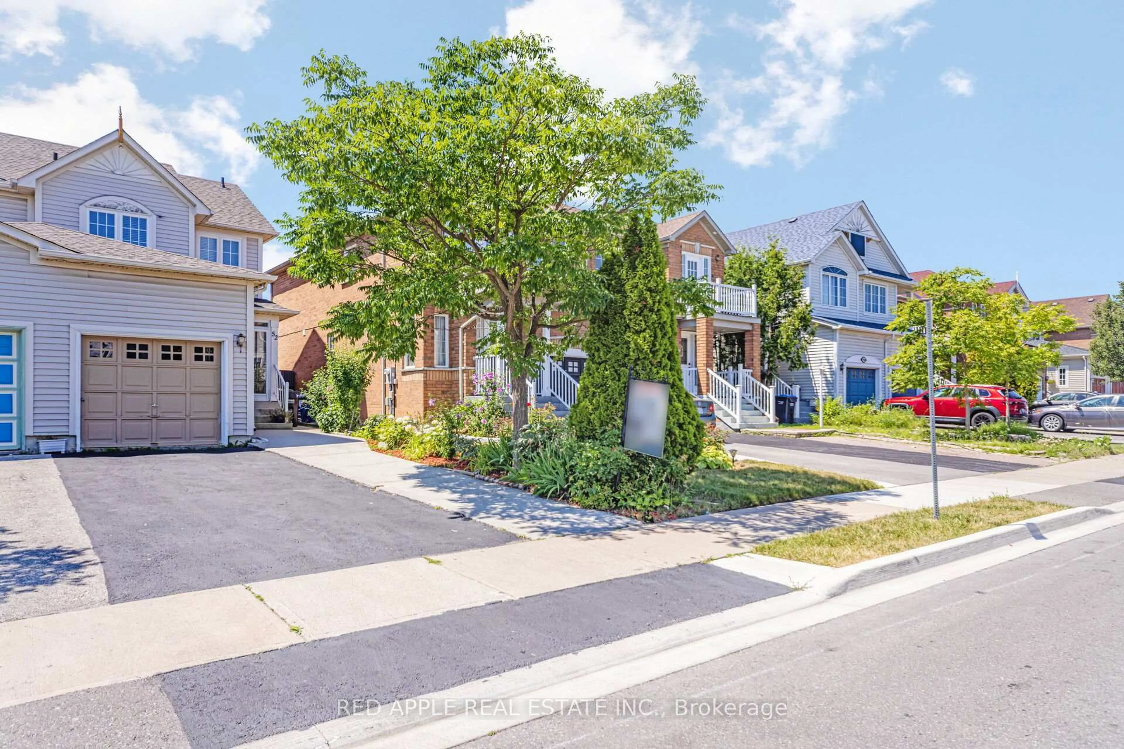 Unknown for 52 Tiller Tr, Brampton Ontario L6S 4S6