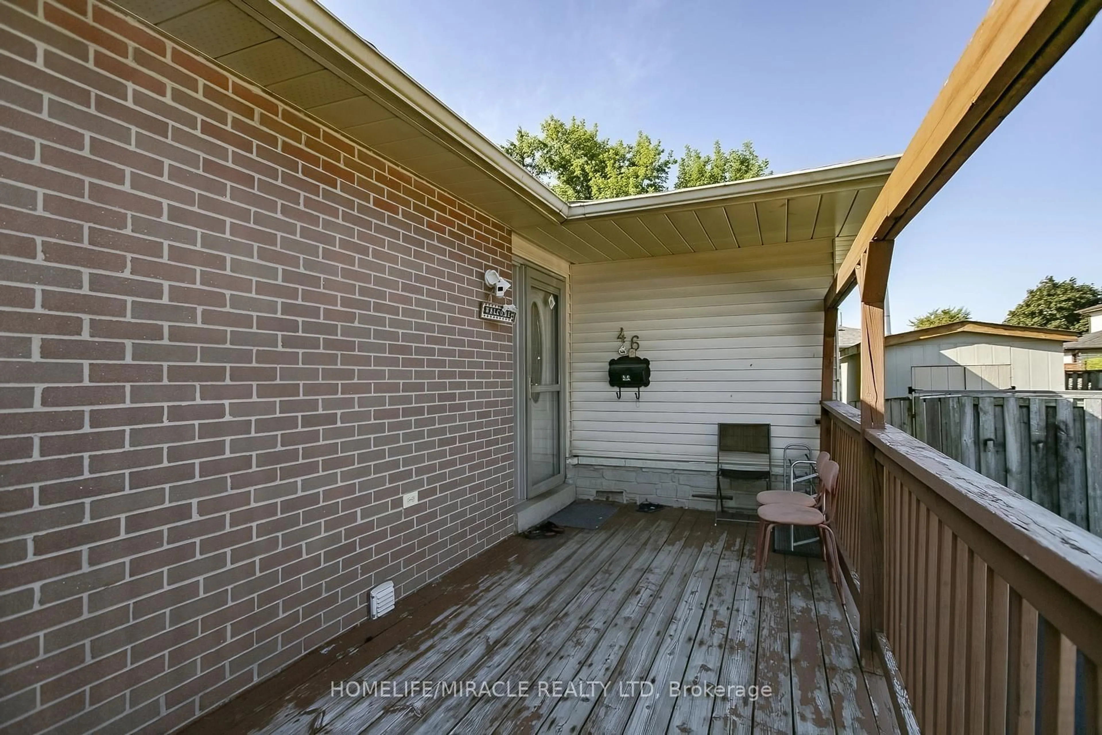Unknown for 46 Reigate Ave, Brampton Ontario L6V 2E3