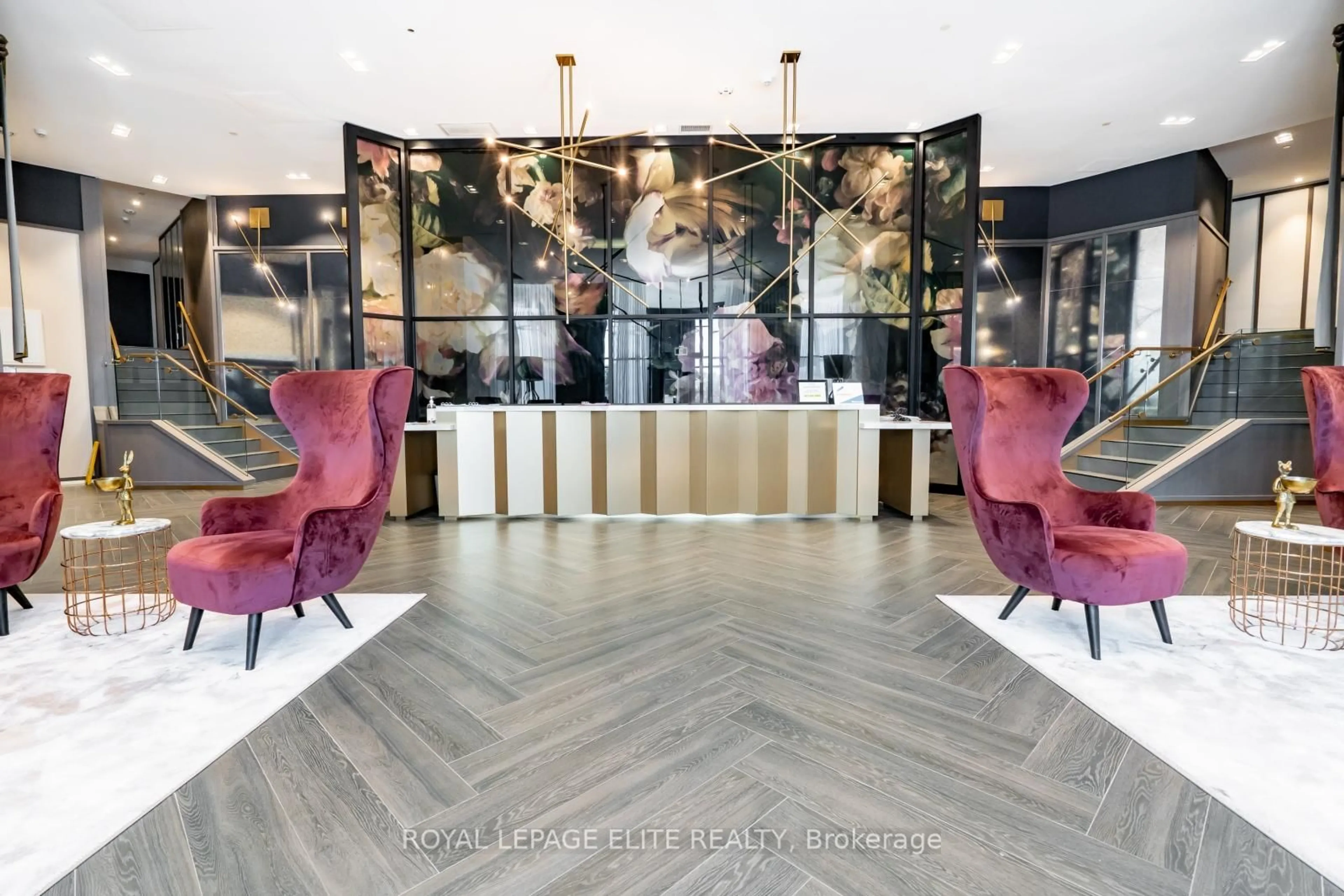 Unknown for 405 Dundas St #418, Oakville Ontario L6M 4M2