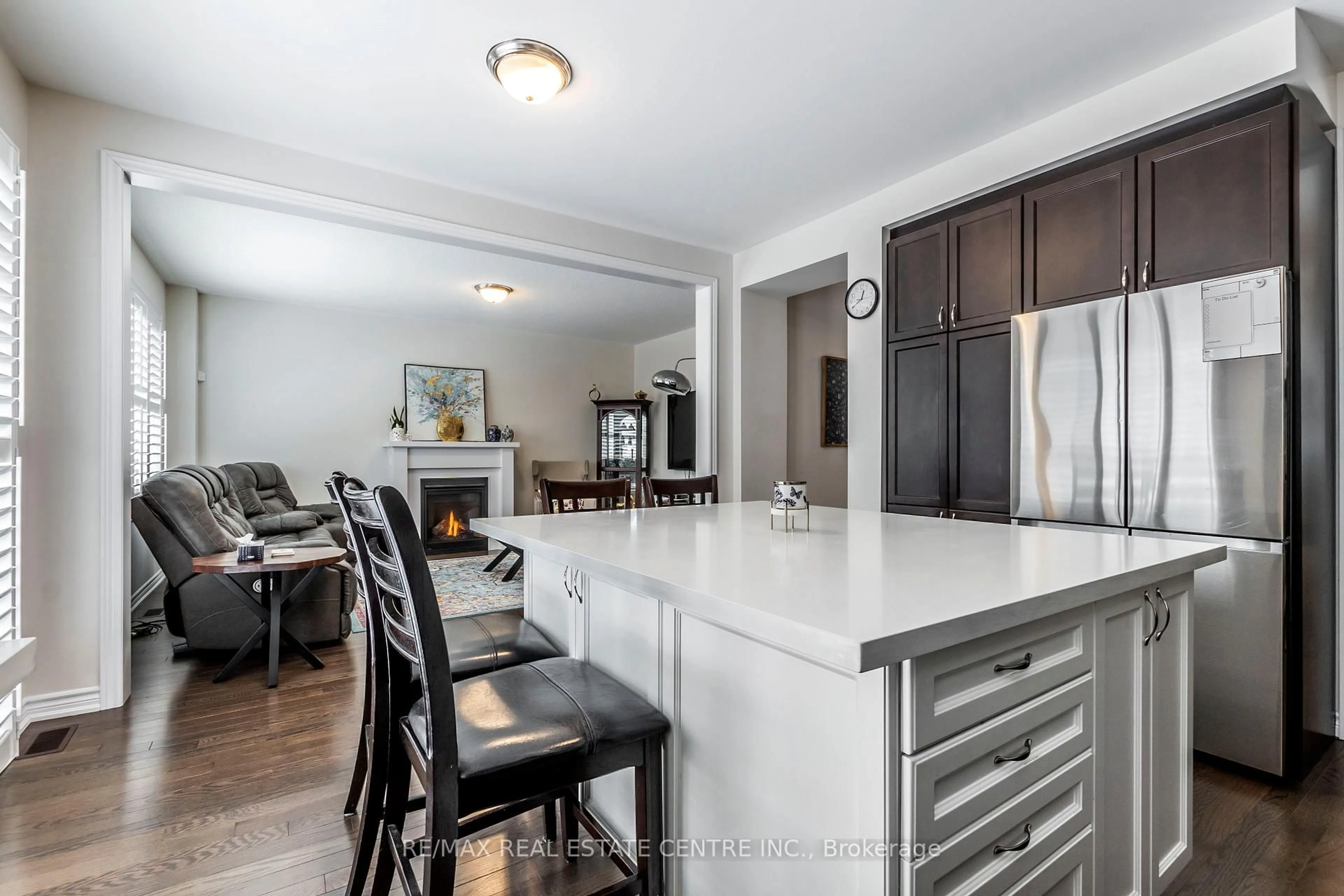 Open concept kitchen, unknown for 50 Royal Fern Cres, Caledon Ontario L7C 4H1