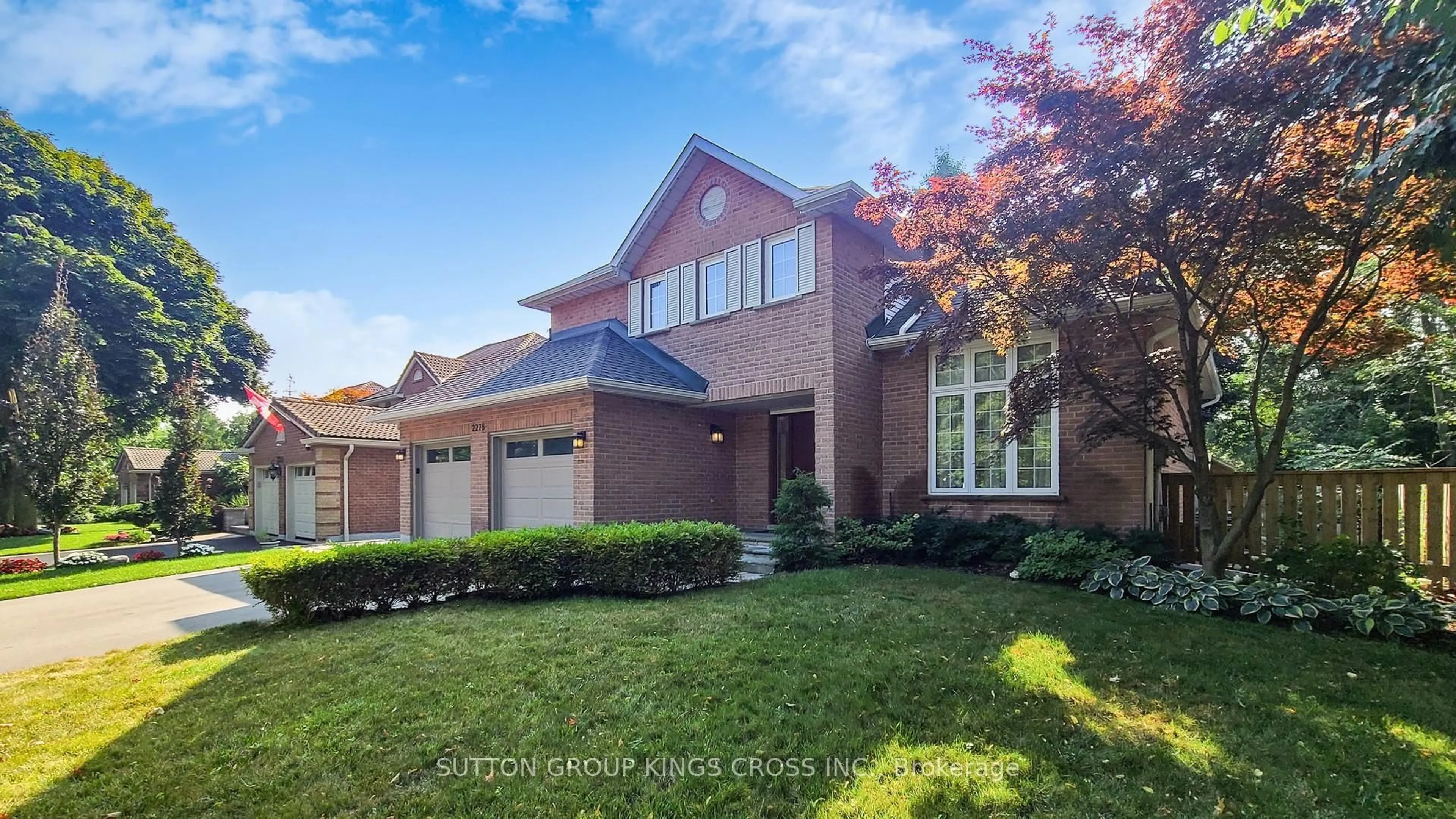 Home with brick exterior material, street for 2278 Dunedin Rd, Oakville Ontario L6J 6J6