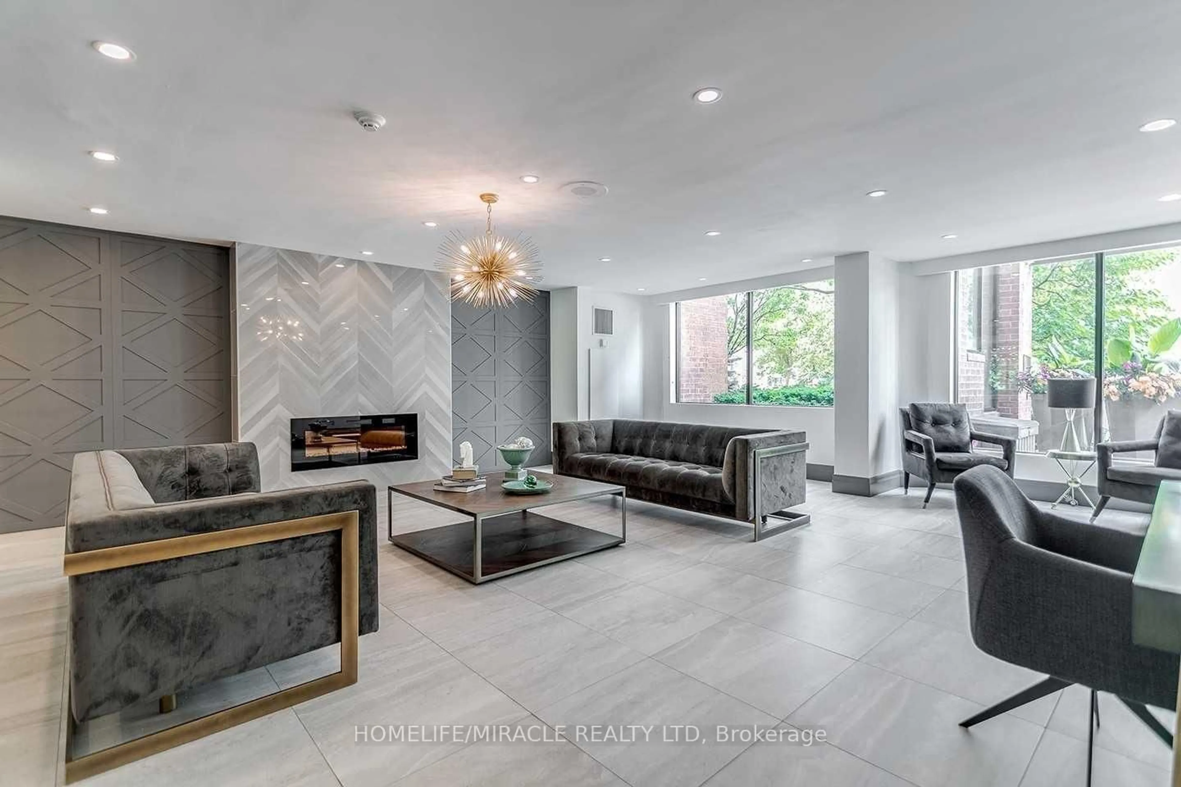 Lobby for 1270 Maple Crossing Blvd #304, Burlington Ontario L7S 2J3