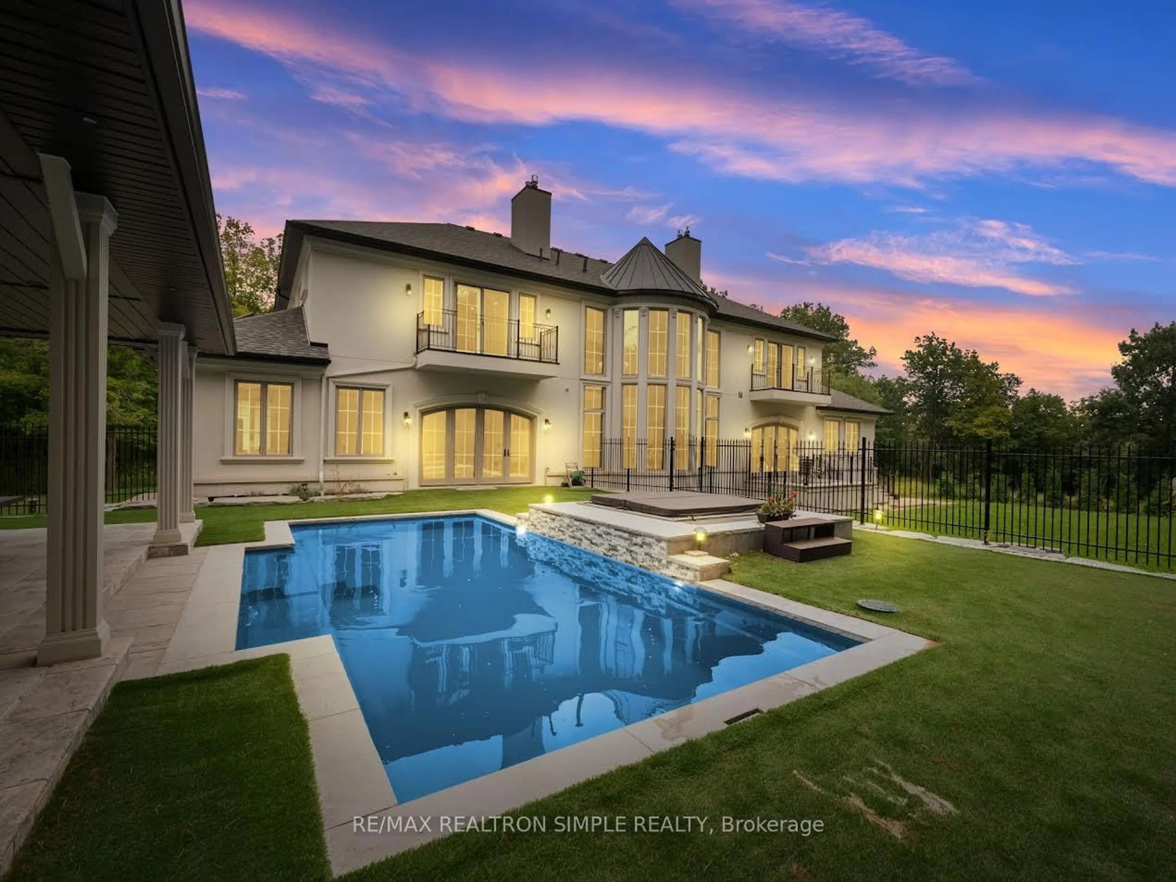 Unknown for 2637 Bluffs Way, Burlington Ontario L7M 0T8