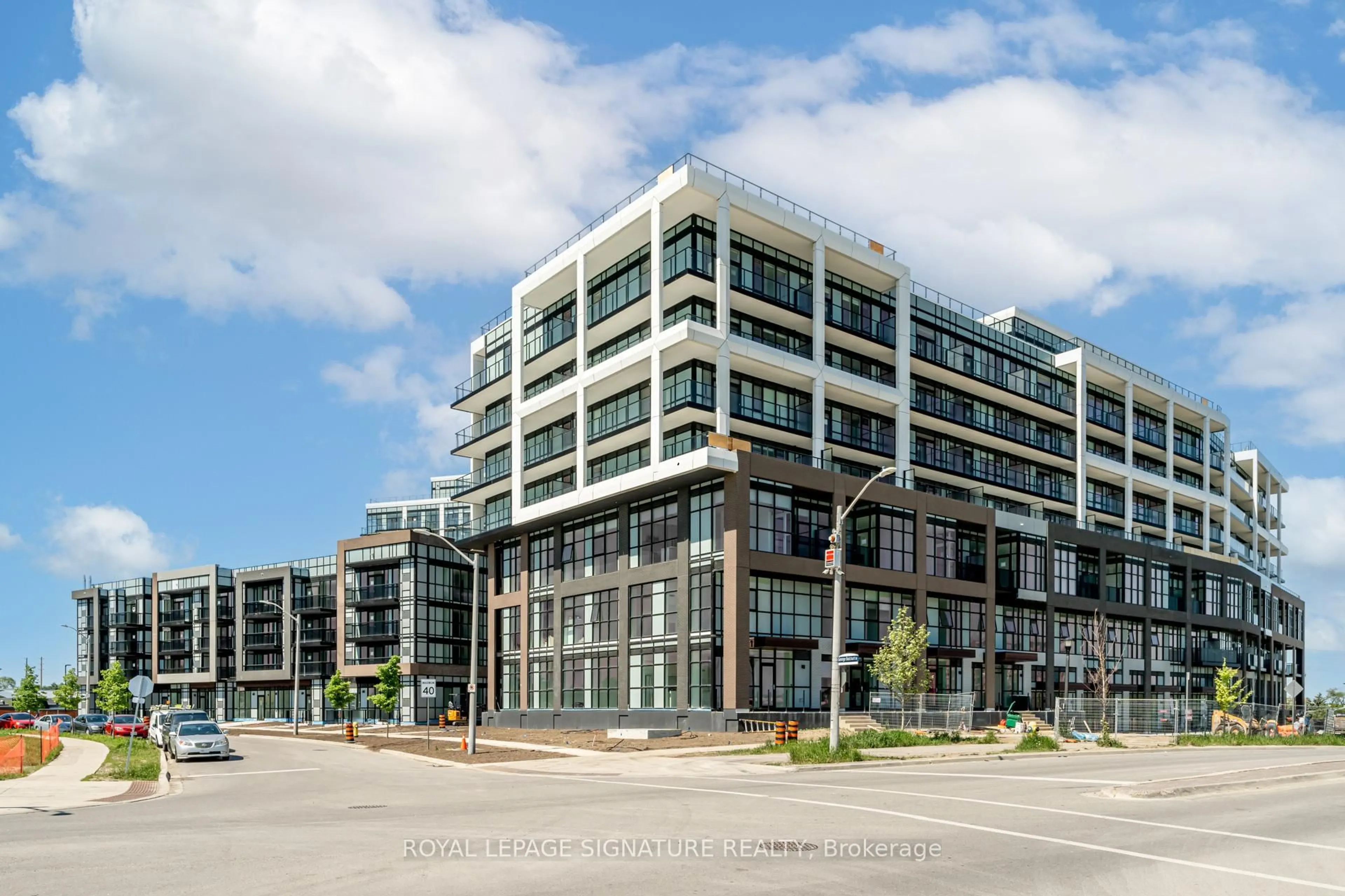 Unknown for 60 George Butchart Dr #322, Toronto Ontario M3K 0E1