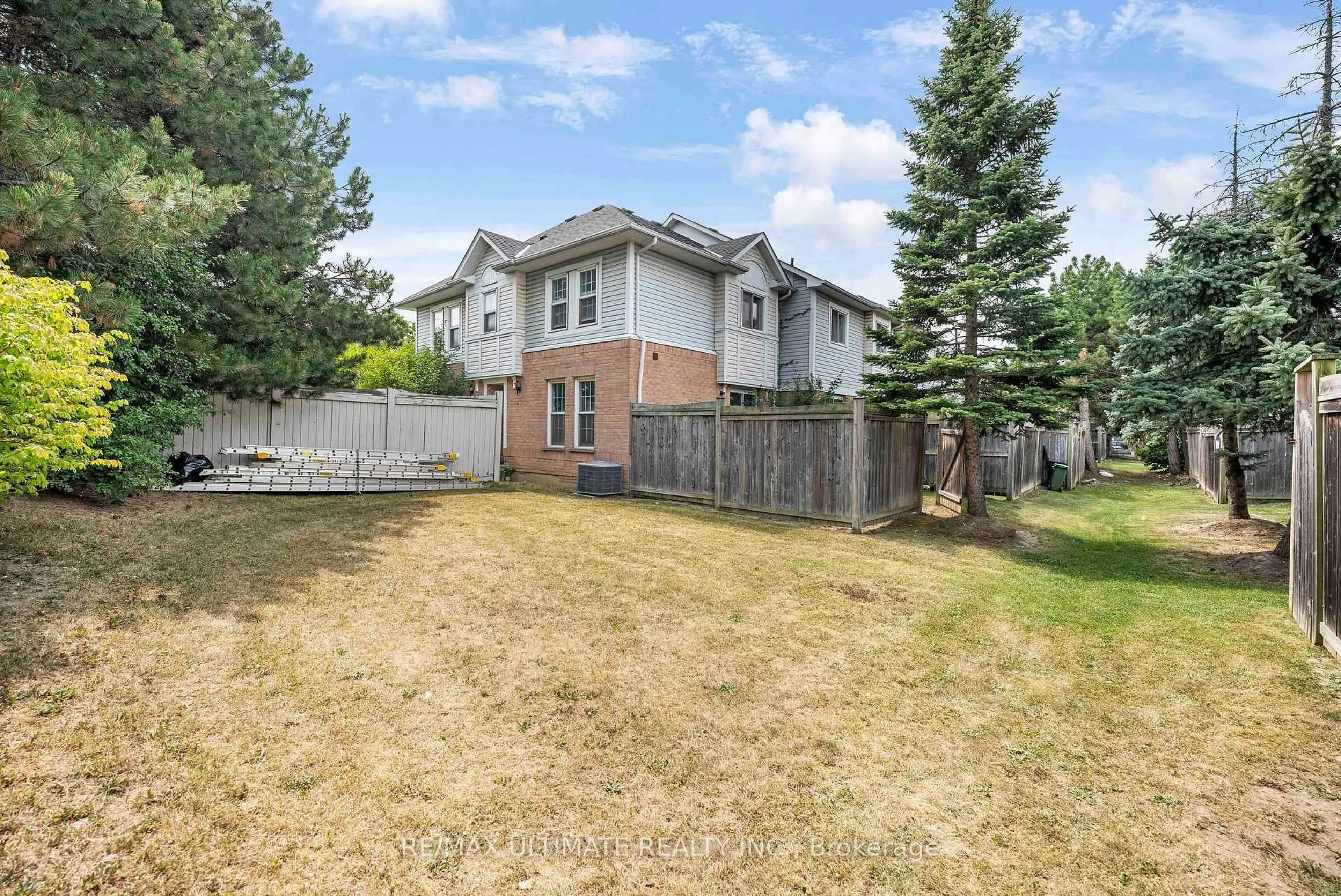 A pic from outside/outdoor area/front of a property/back of a property/a pic from drone, street for 1 Black Forest Dr, Brampton Ontario L6R 1V4
