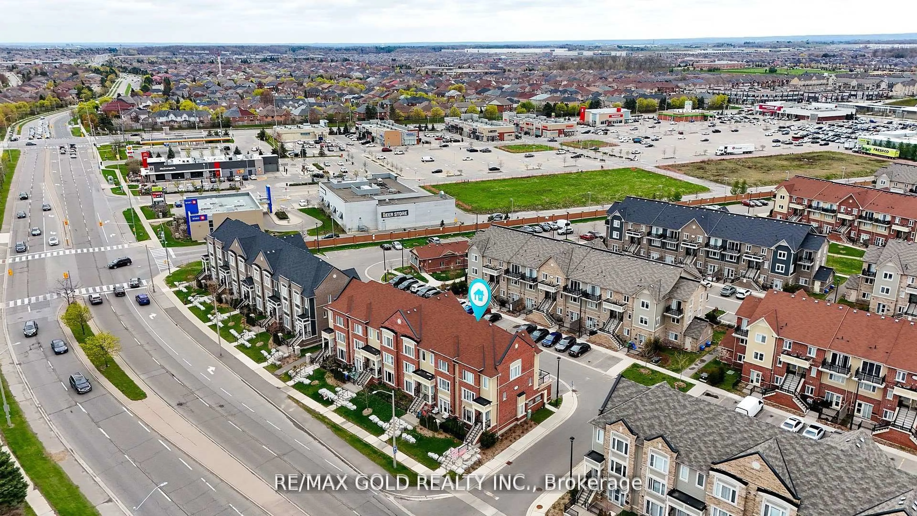 A pic from outside/outdoor area/front of a property/back of a property/a pic from drone, city buildings view from balcony for 250 Sunny Meadow Blvd #68, Brampton Ontario L6R 3Y6