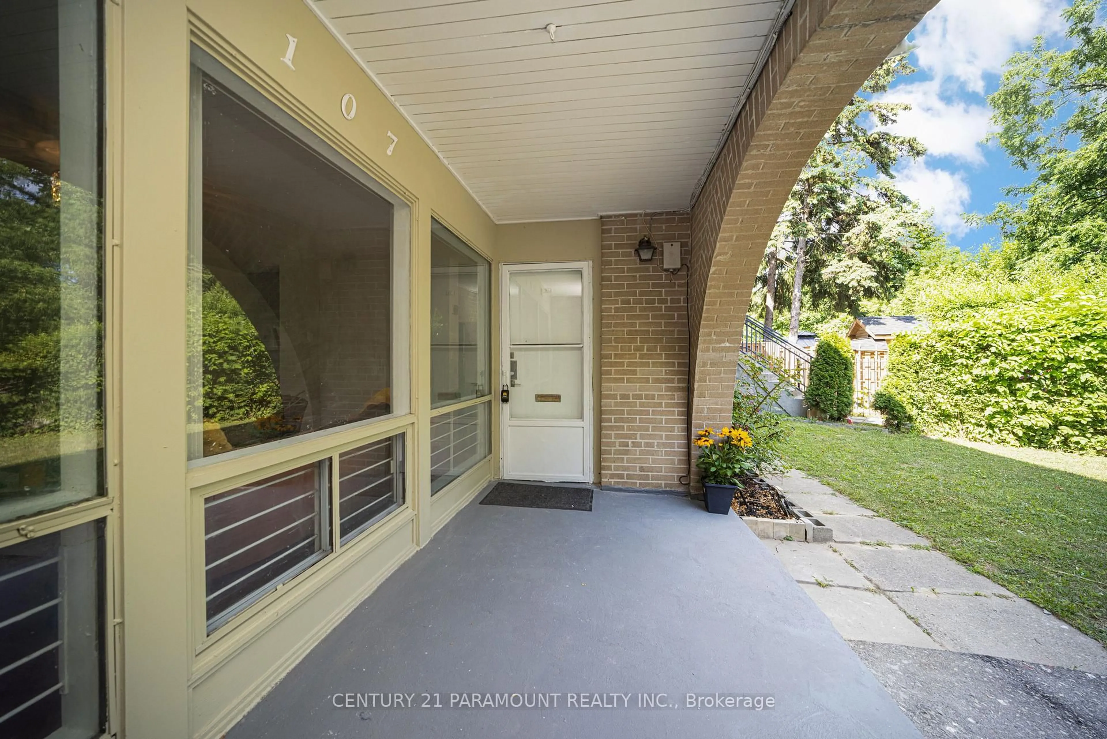 Unknown for 19 London Green Crt ##107, Toronto Ontario M3N 1K3