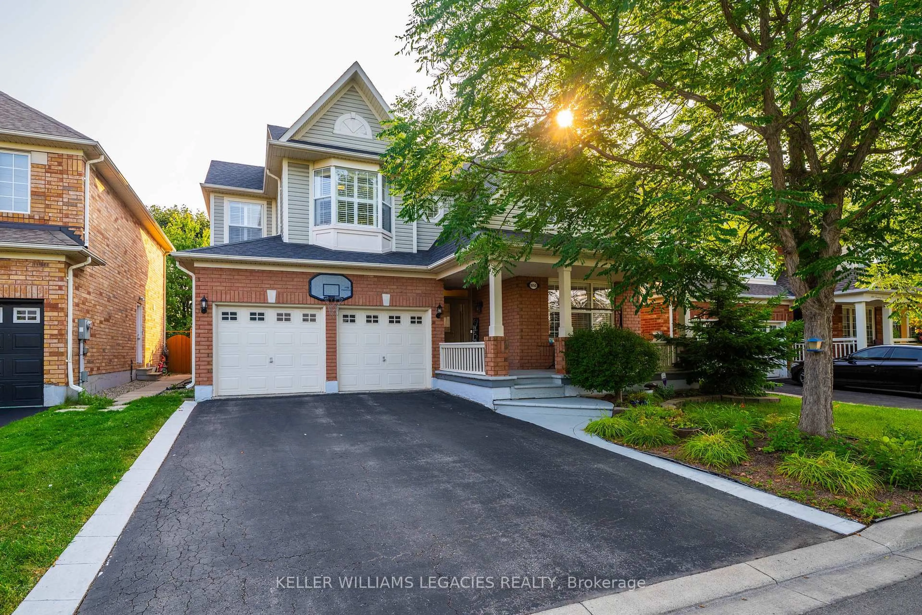 Home with brick exterior material, street for 1650 Dempsey Cres, Milton Ontario L9T 5M5