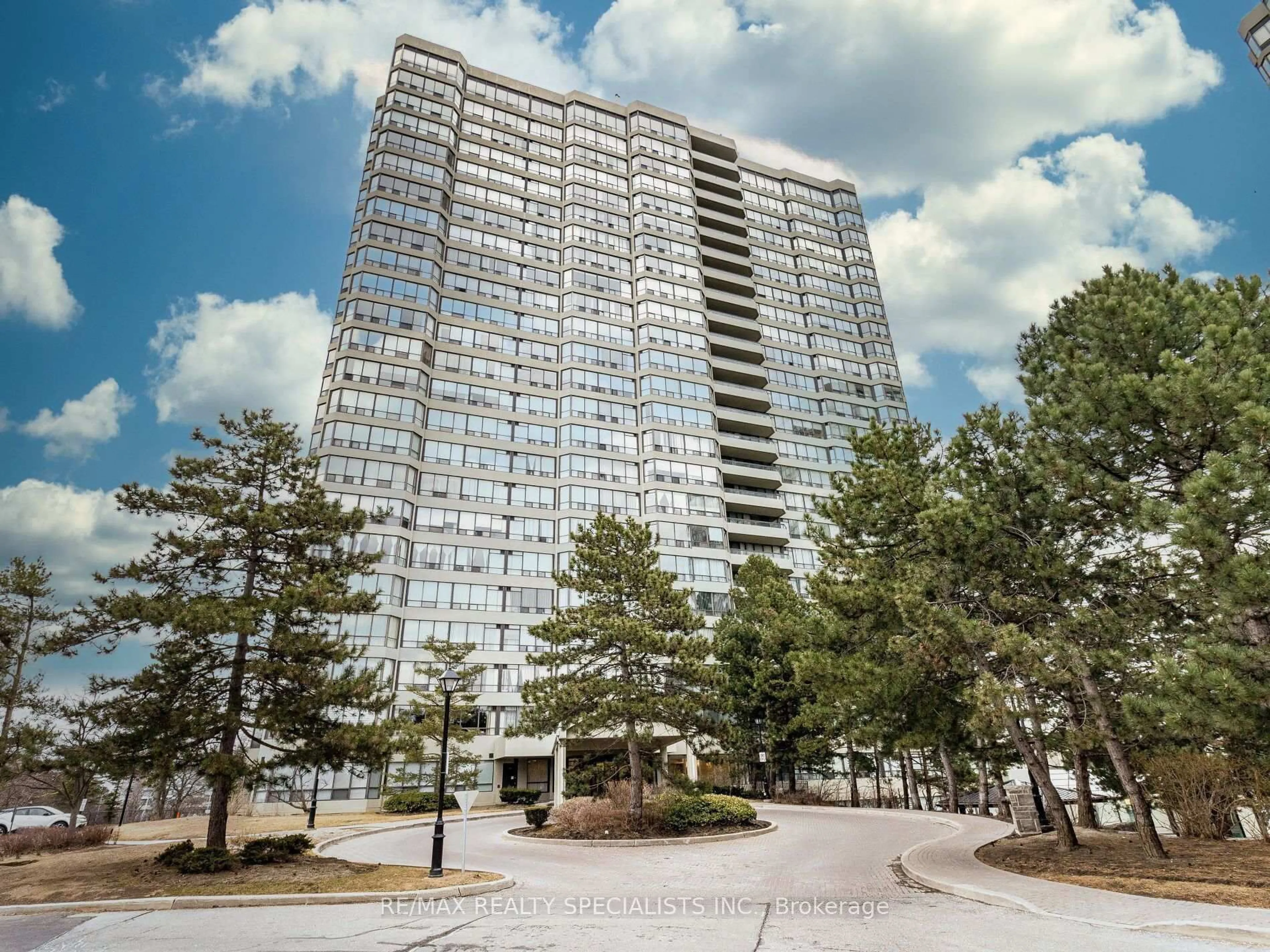 Unknown for 22 Hanover Rd #210, Brampton Ontario L6S 5K7