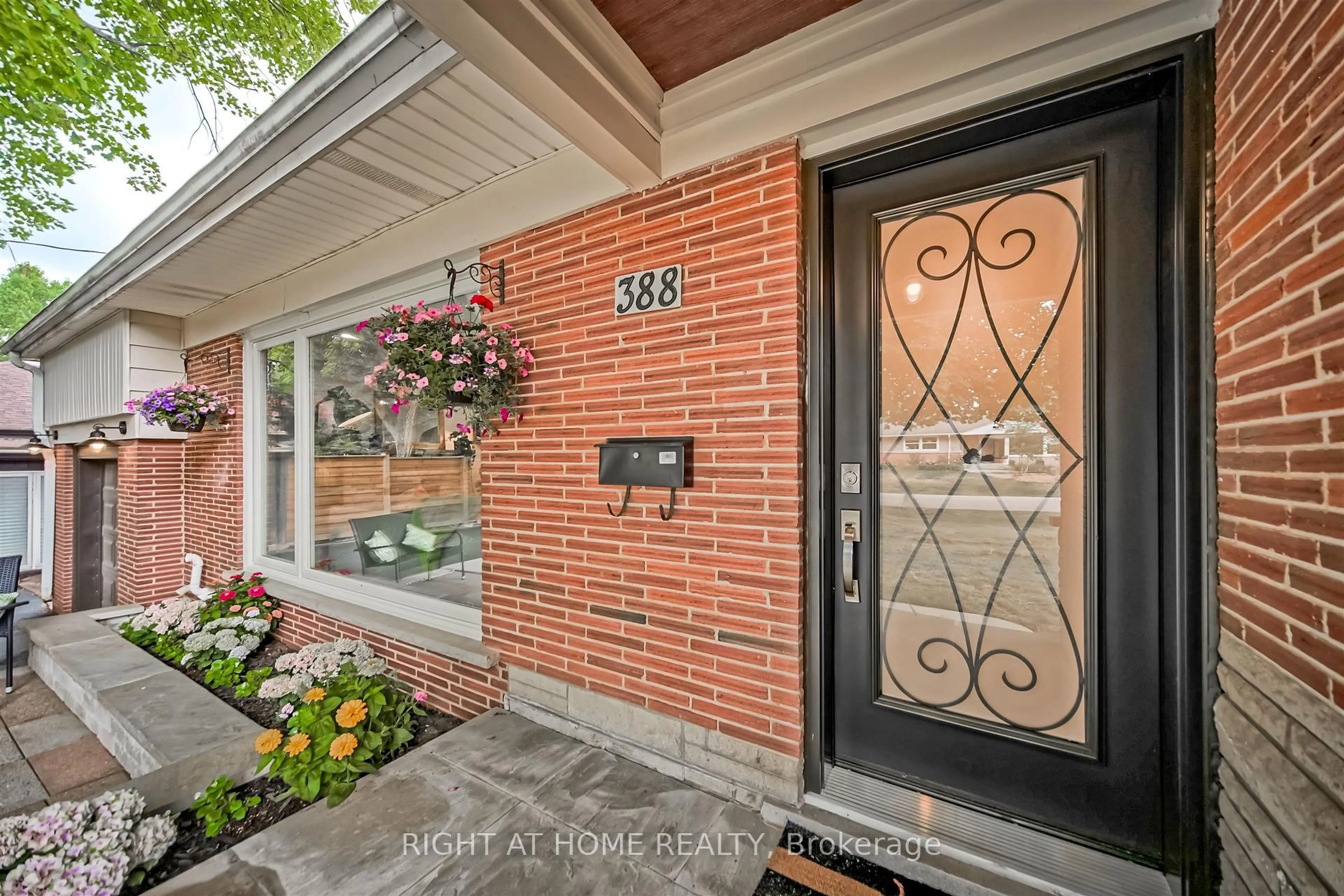 Home with brick exterior material, street for 388 Lark Ave, Burlington Ontario L7T 2T2