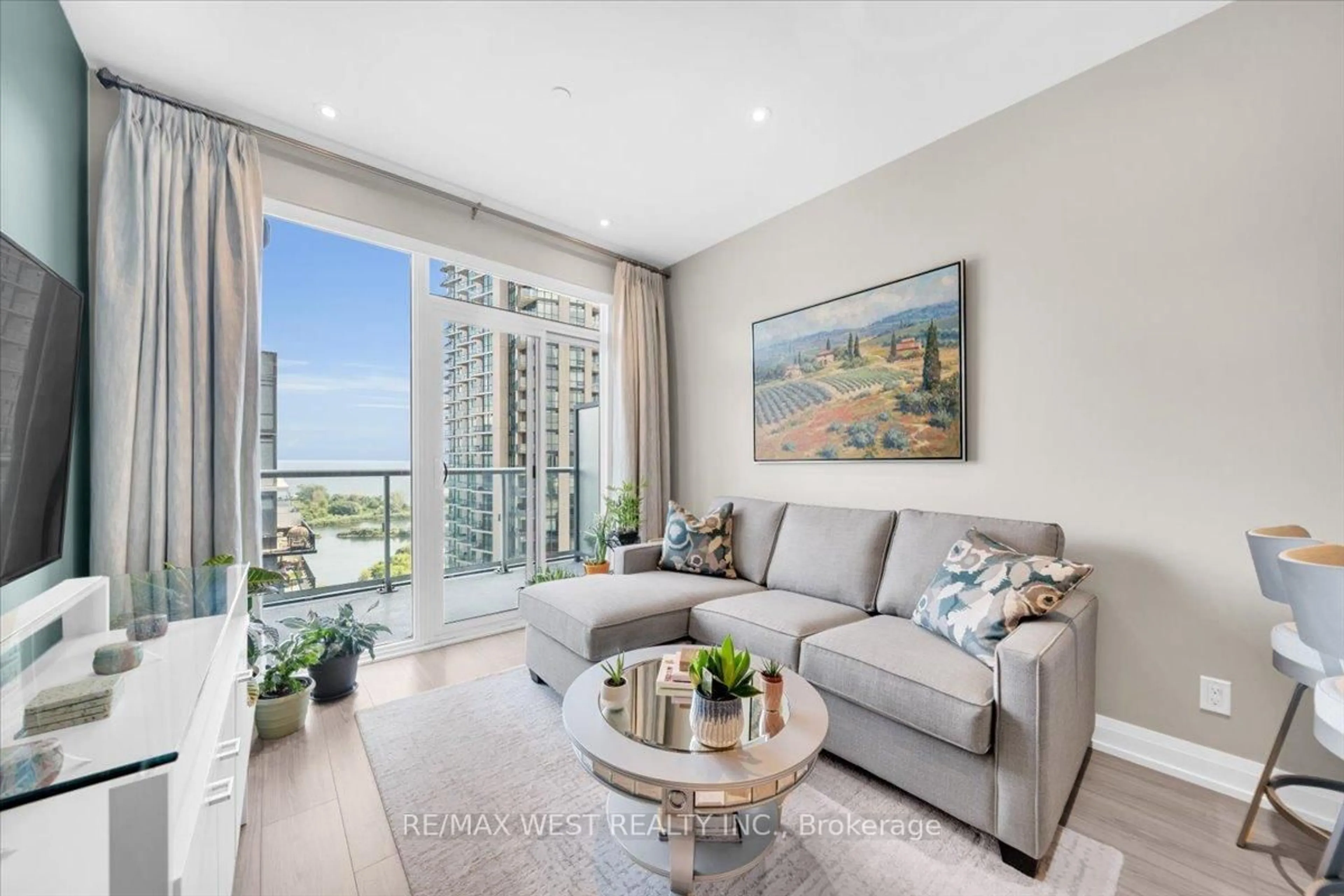 Living room with furniture, unknown for 56 Annie Craig Dr #1603, Toronto Ontario M8V 0C4