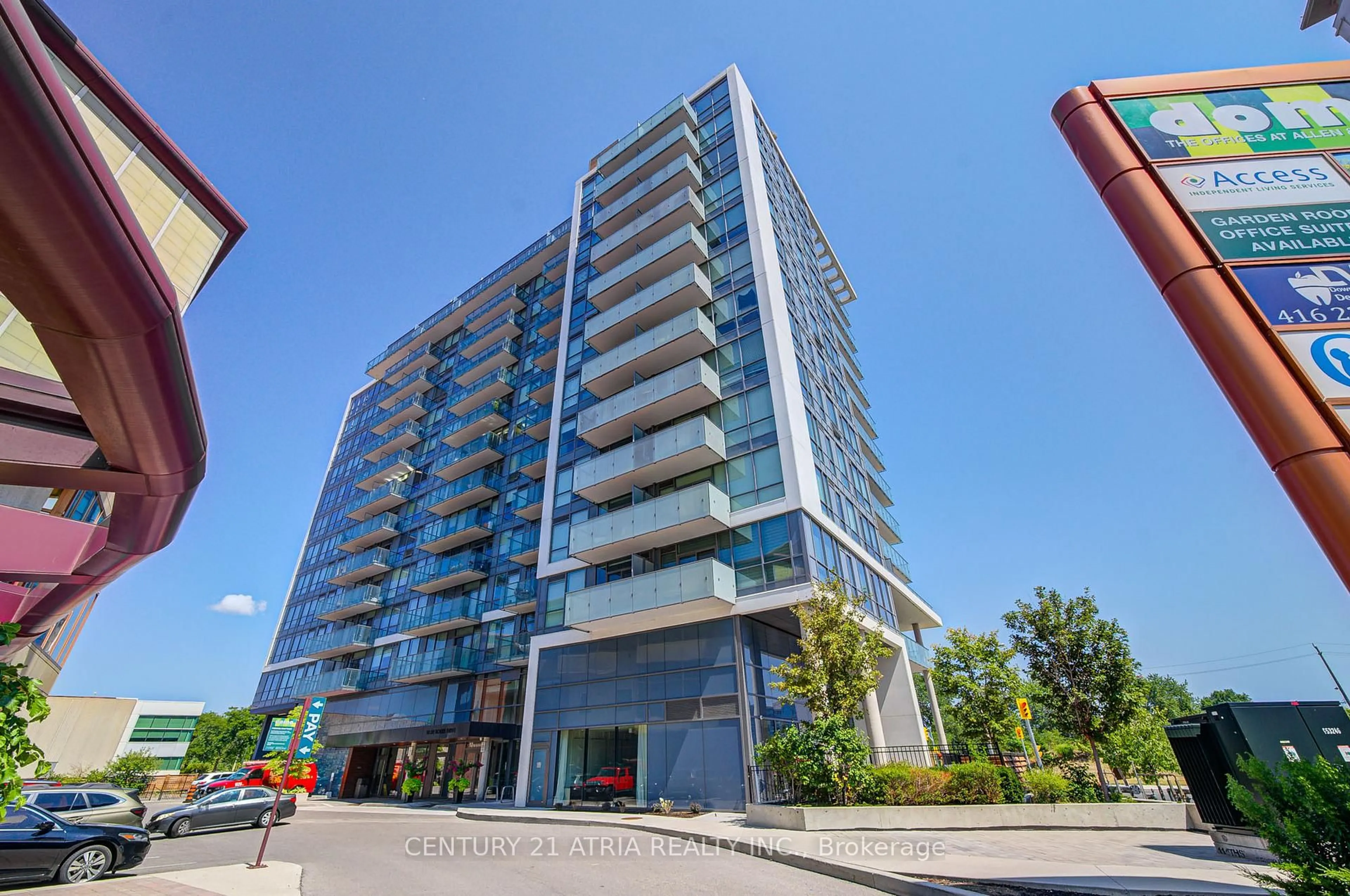 Unknown for 10 De Boers Dr #401, Toronto Ontario M3J 0H1