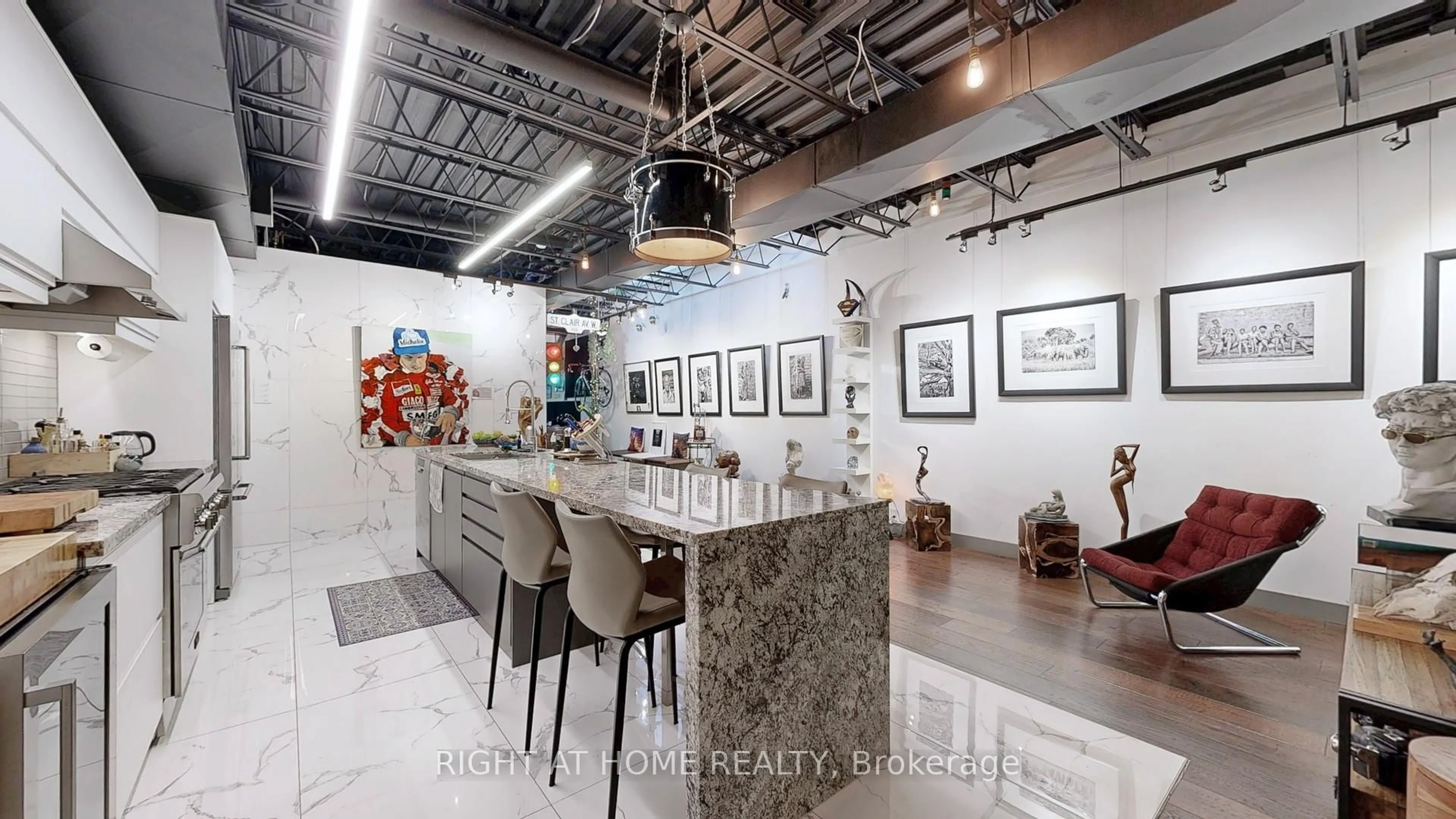Dining room, unknown for 2400 St Clair Ave, Toronto Ontario M6N 1L1