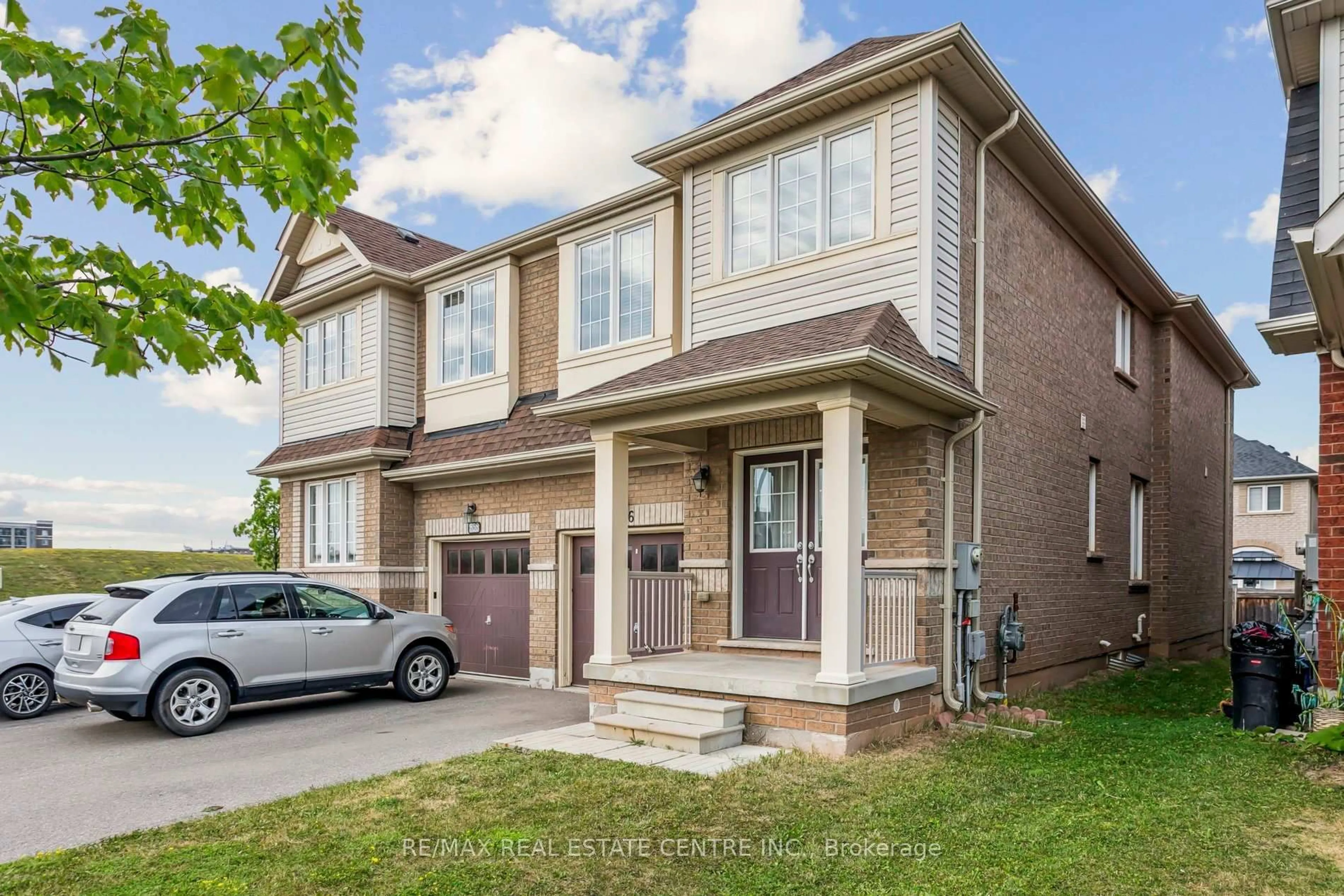 Home with brick exterior material, street for 856 Miltonbrook Cres, Milton Ontario L9T 8N4
