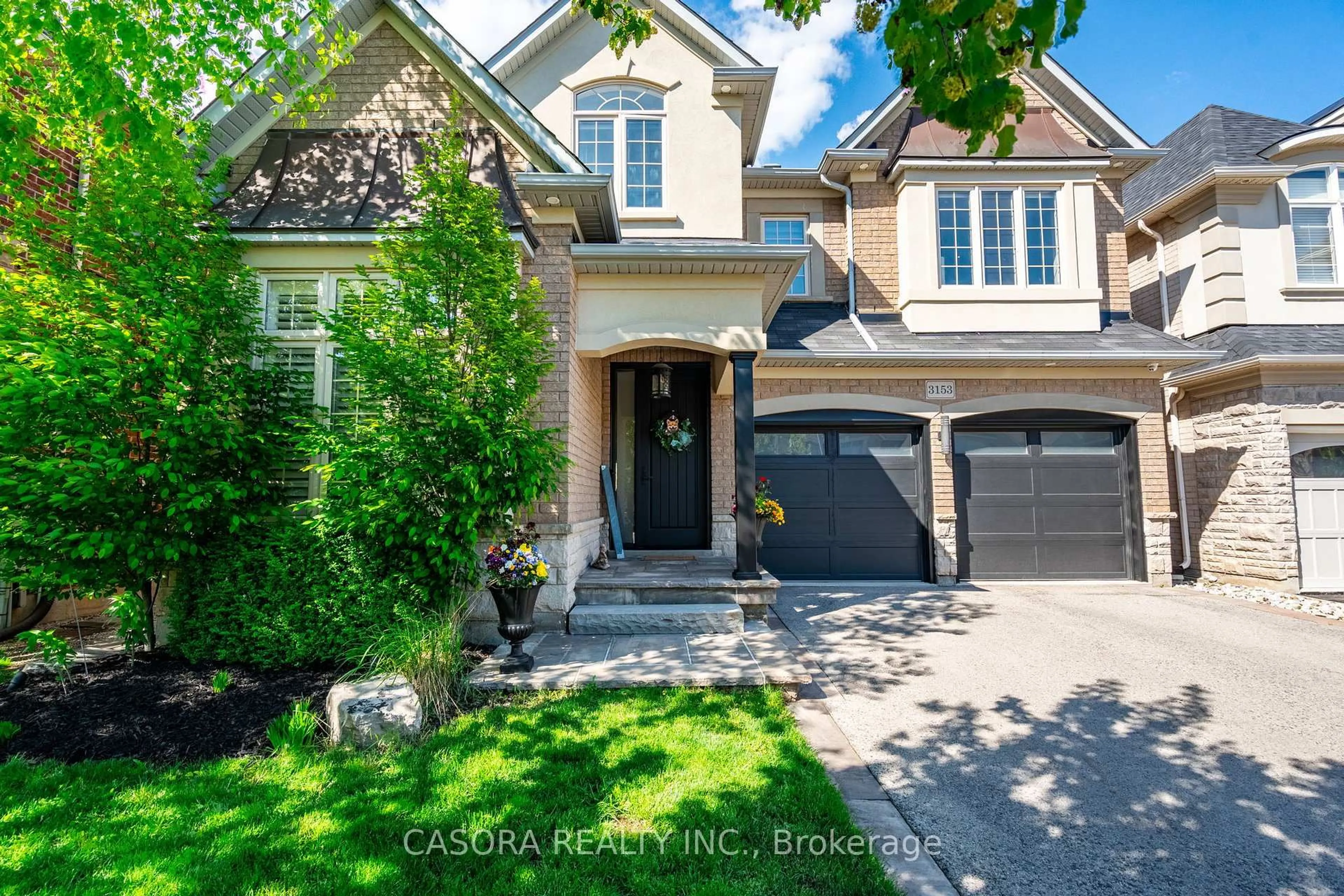 Home with brick exterior material, street for 3153 Ferguson Dr, Burlington Ontario L7M 0G3