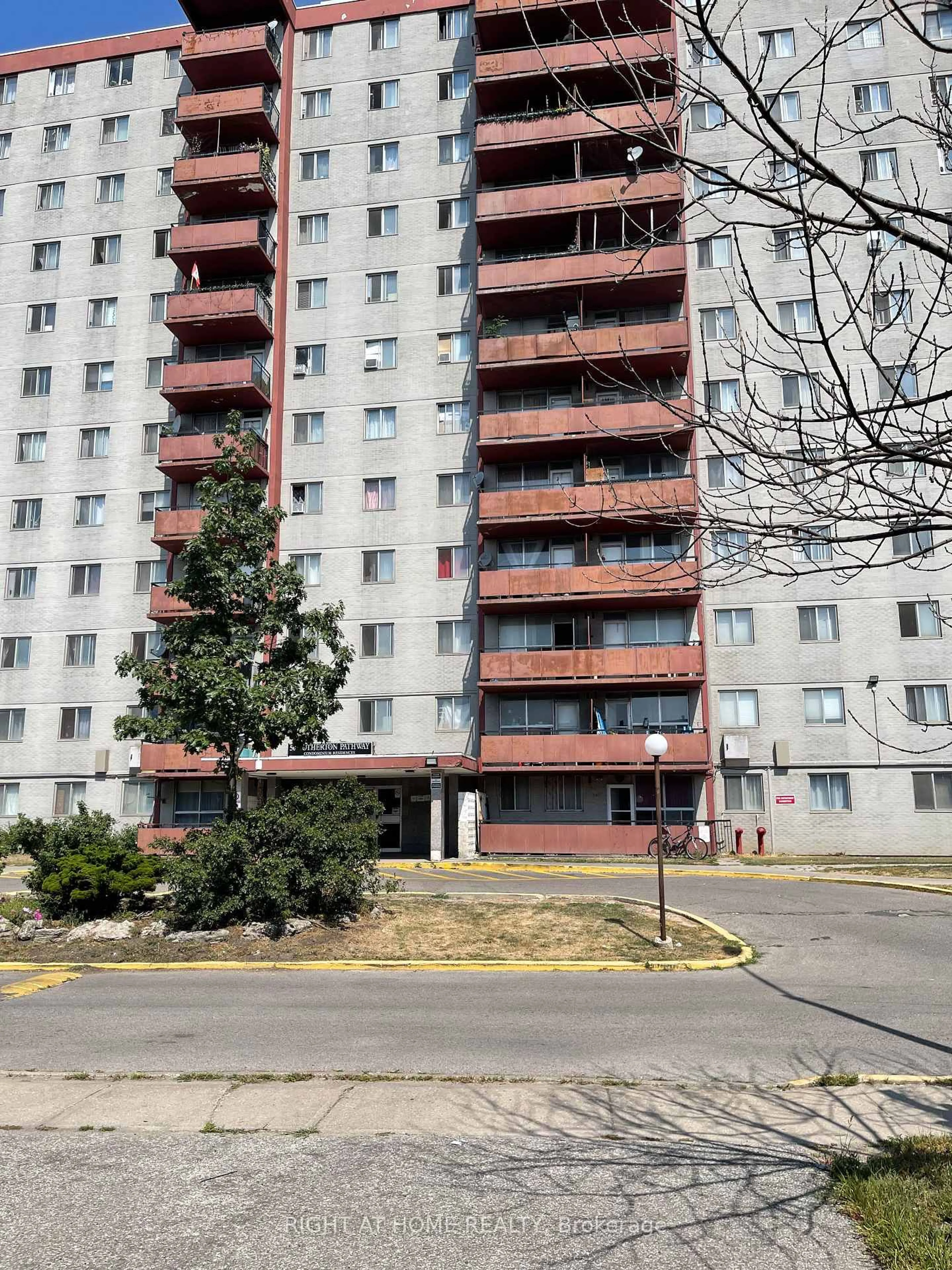 Unknown for 50 Lotherton Ptwy #814, Toronto Ontario M6B 2G8