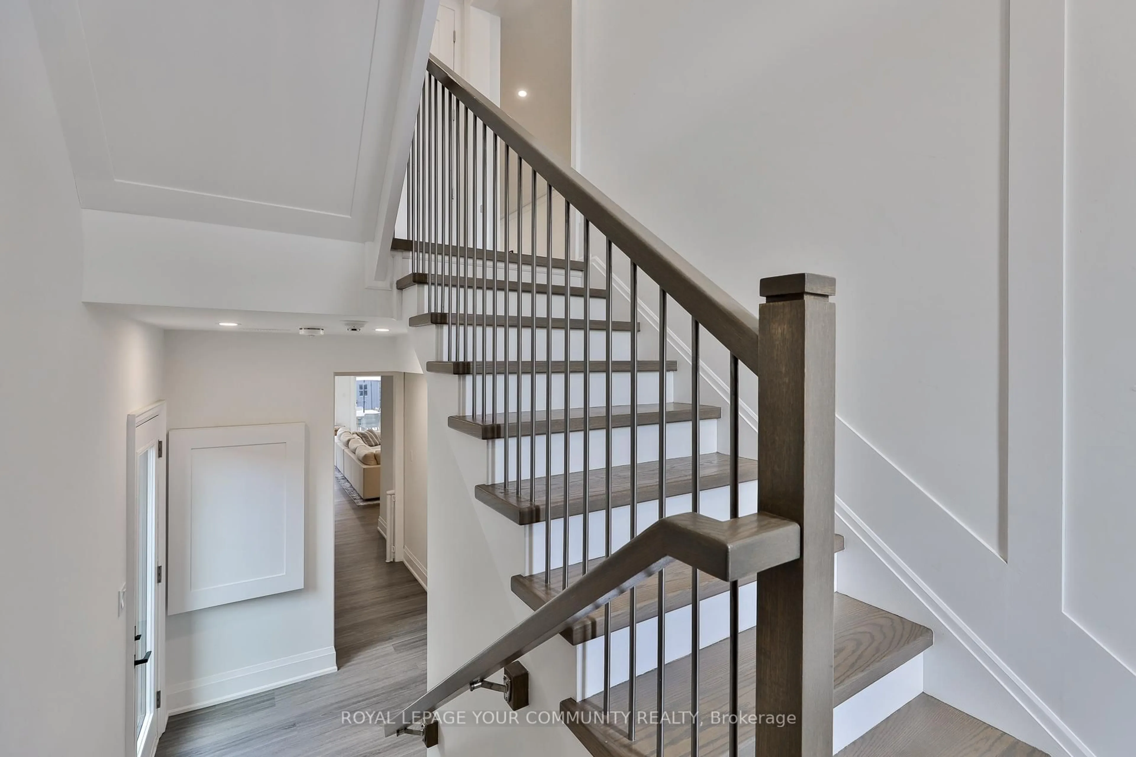 Stairs for 37 St Gaspar Crt, Toronto Ontario M9L 1L1