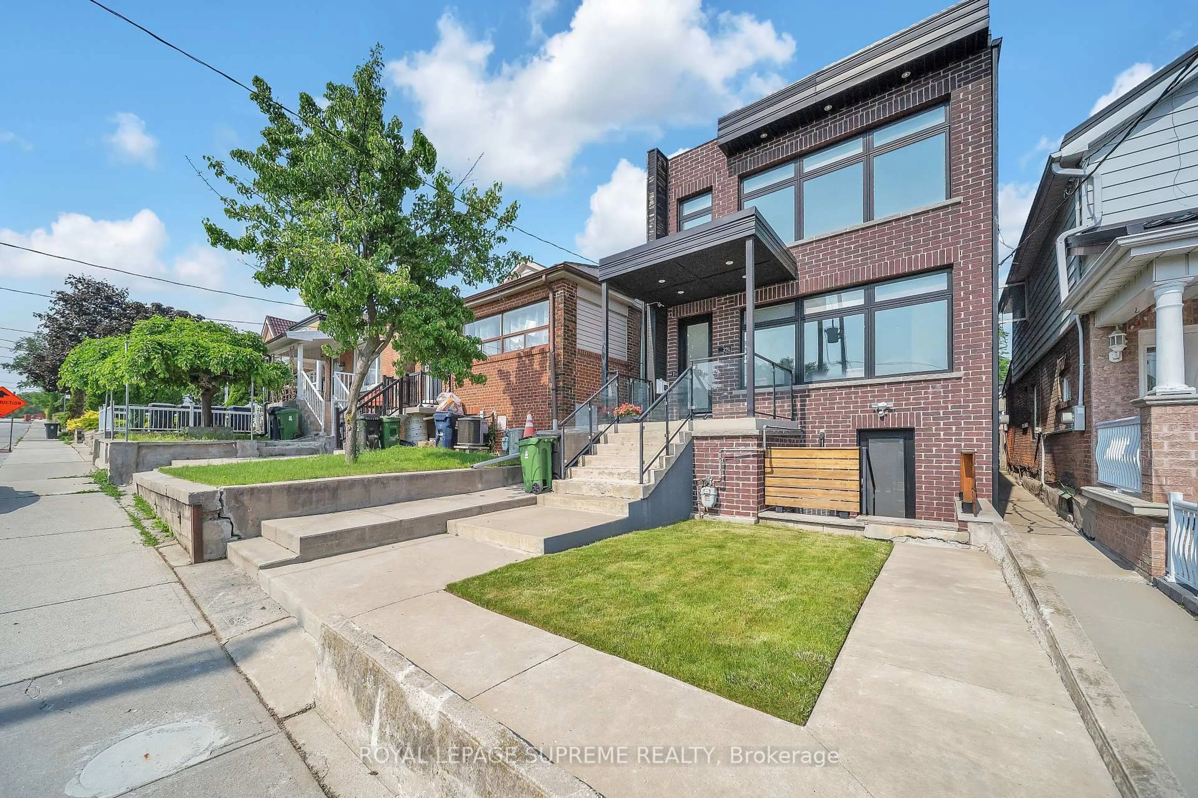 Home with brick exterior material, street for 291 Gilbert Ave, Toronto Ontario M6E 4W8