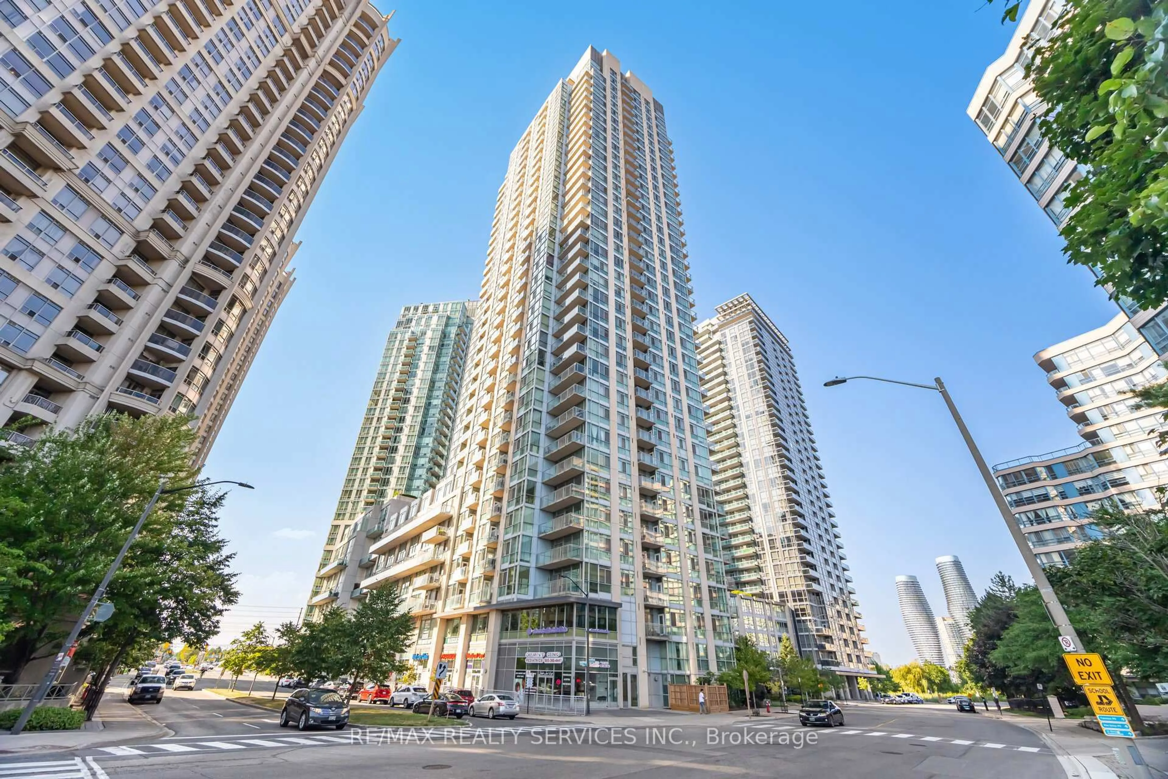 Unknown for 225 Webb Dr #810, Mississauga Ontario L5B 4P2