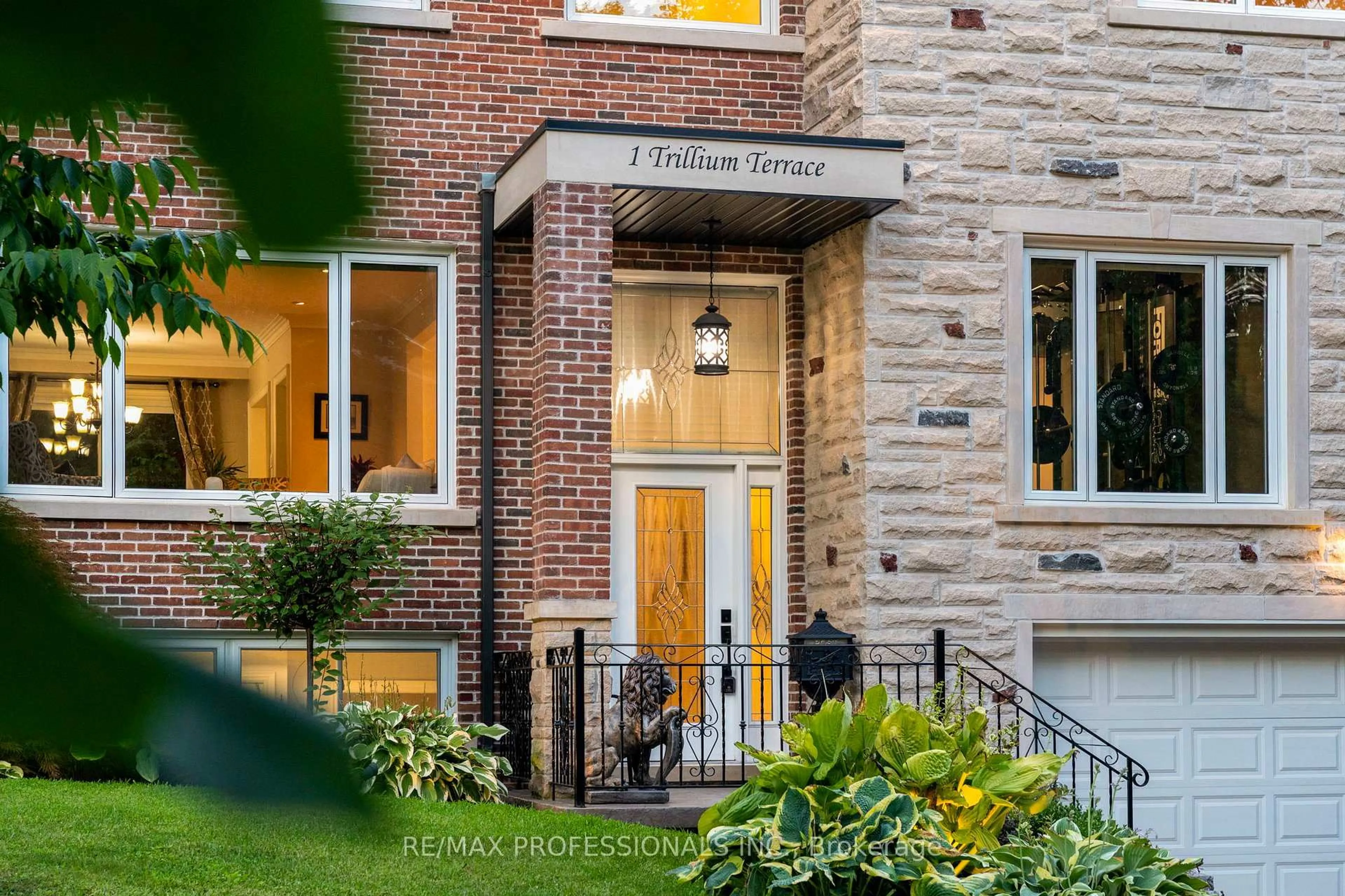 Home with brick exterior material, street for 1 Trillium Terr, Toronto Ontario M8Y 1V9