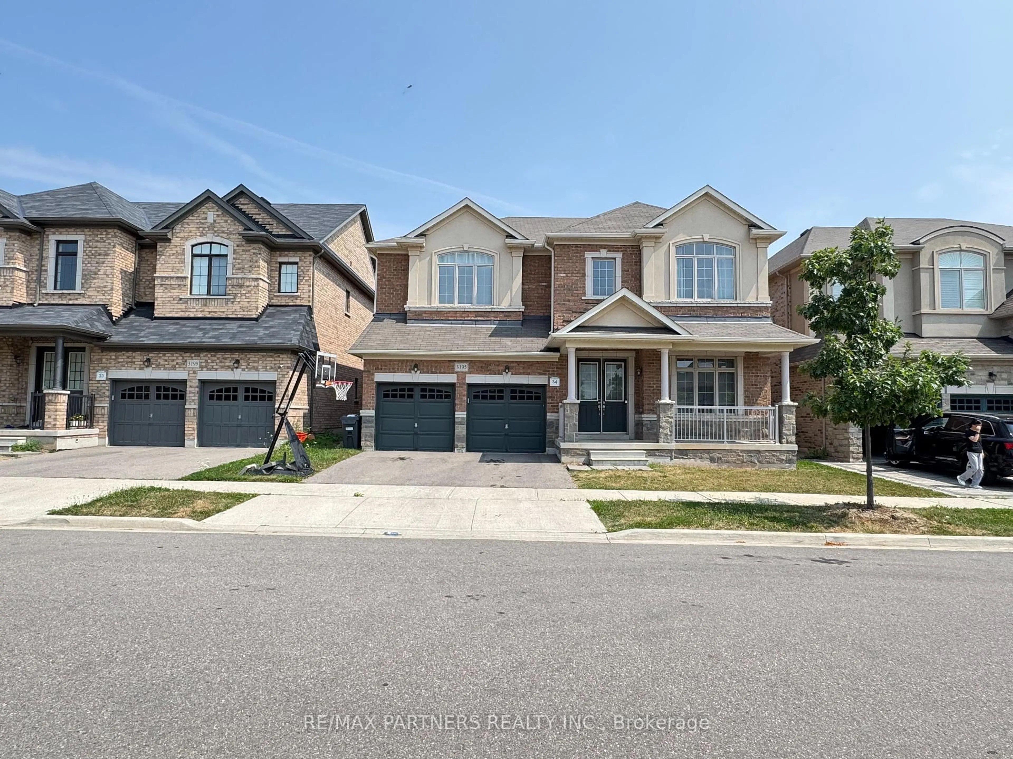 Home with brick exterior material, street for 3195 William Rose Way, Oakville Ontario L6H 0T3