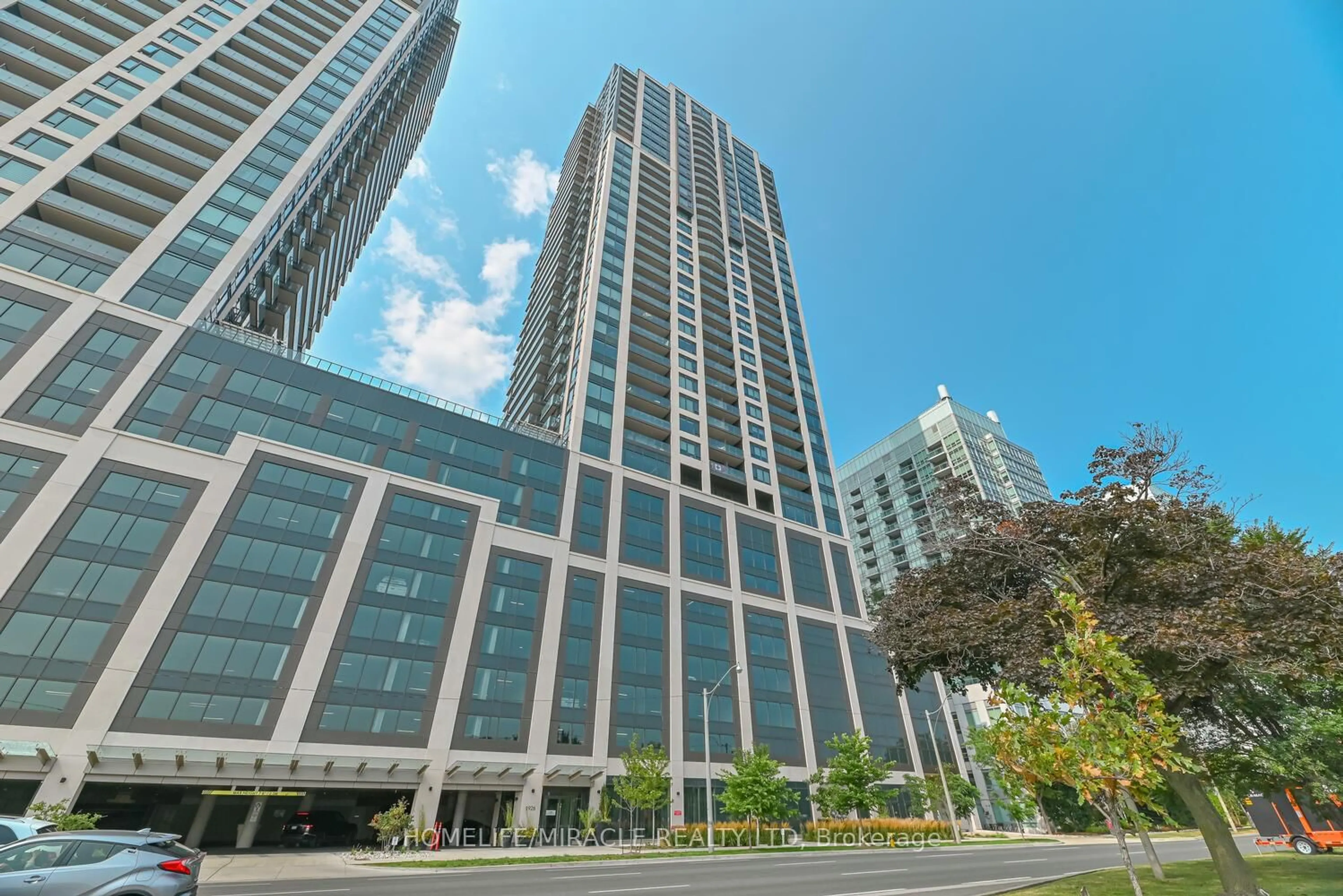 Unknown for 1926 Lakeshore Blvd #3811, Toronto Ontario M6S 1A1