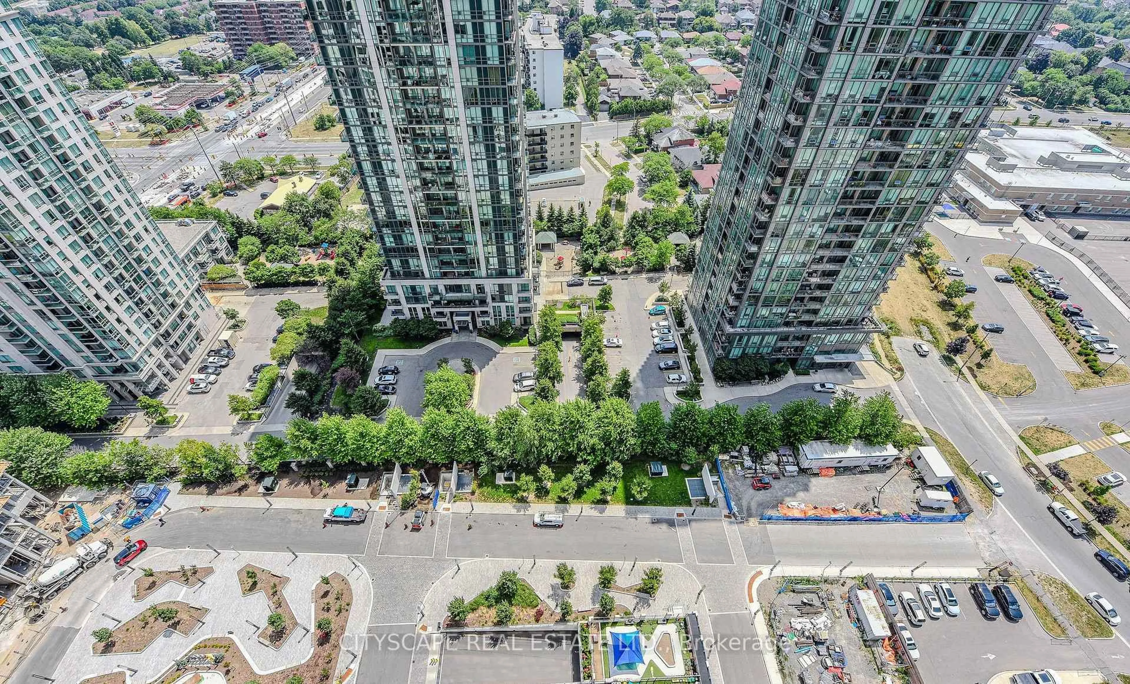 A pic from outside/outdoor area/front of a property/back of a property/a pic from drone, city buildings view from balcony for 36 Elm Dr #2505, Mississauga Ontario L5B 0N3