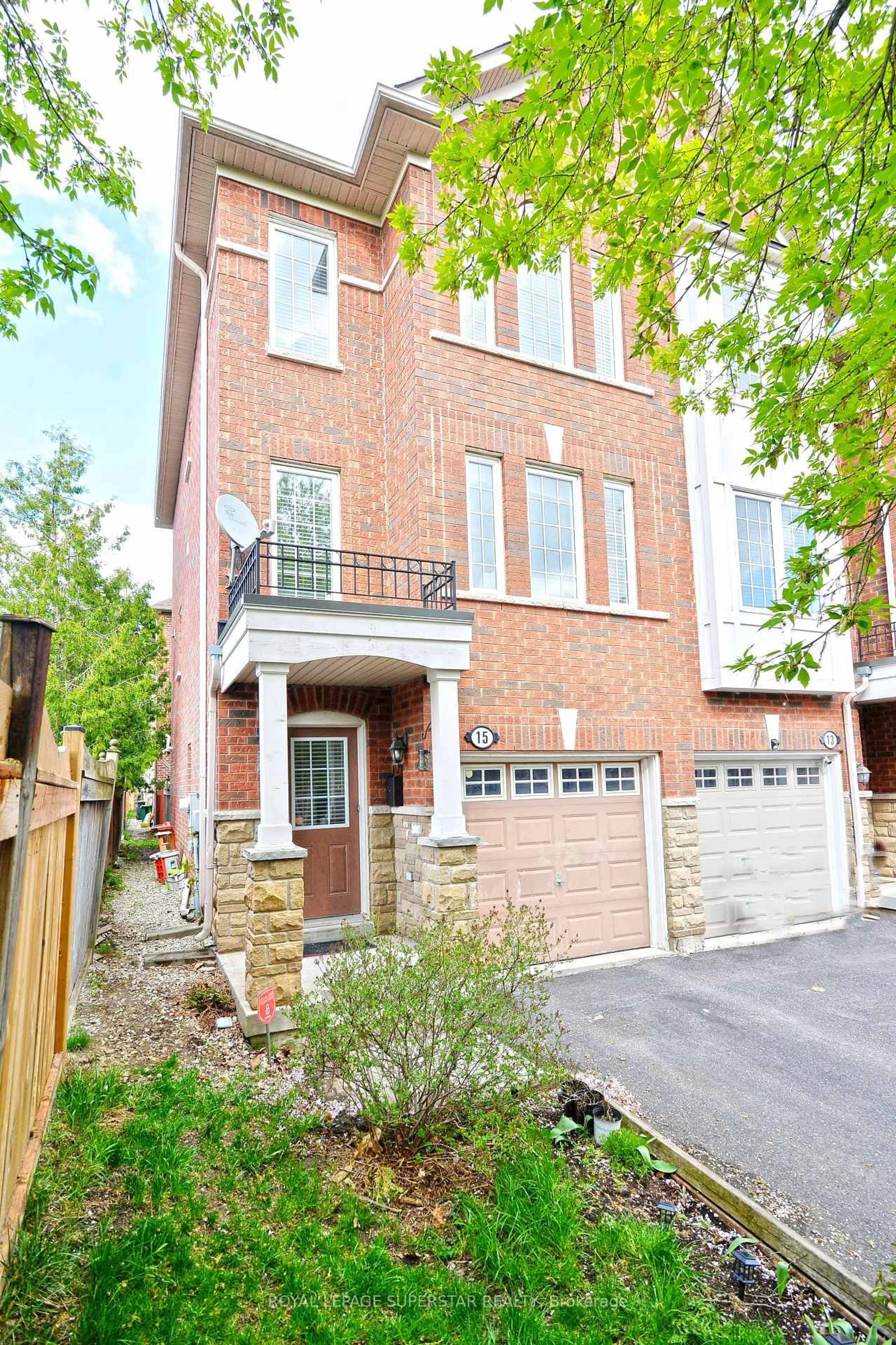 Home with brick exterior material, street for 15 Gemstone Lane, Brampton Ontario L6X 0H1