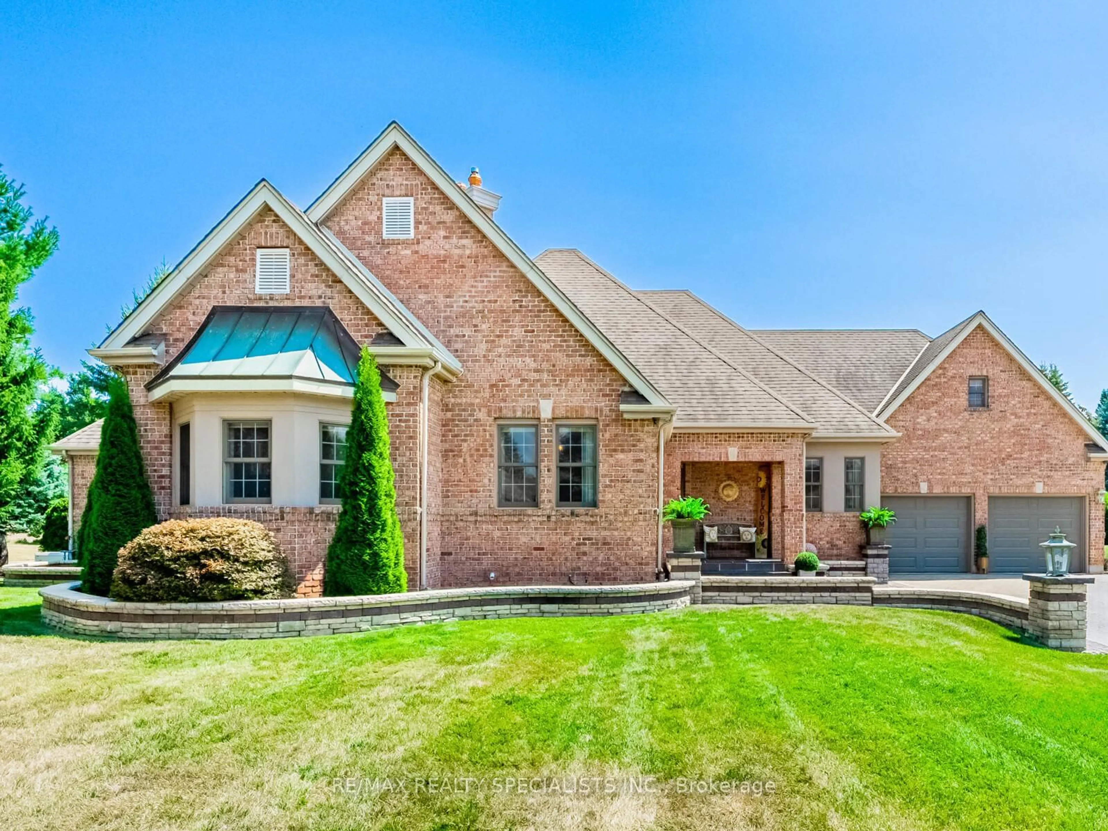 Home with brick exterior material, street for 12 McMaster St, Halton Hills Ontario L7G 5G7