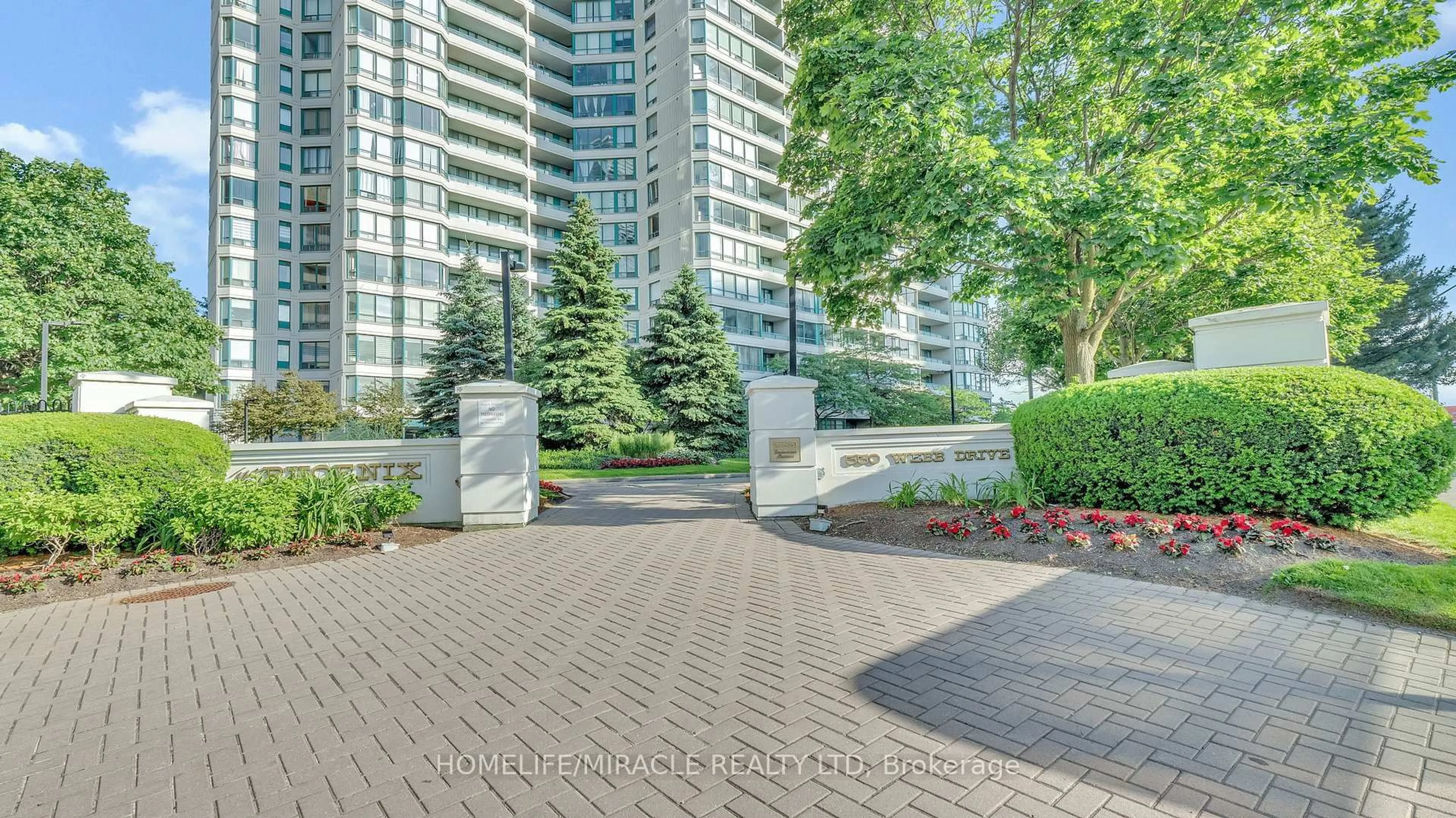 Patio, unknown for 550 Webb Dr #2009, Mississauga Ontario L5B 3Y4